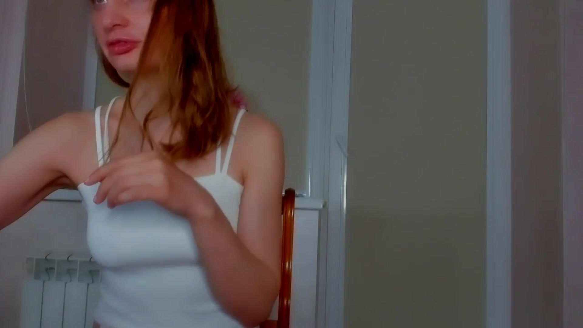 Gallery image thumbnail from Elenapre's myfreecams stream on, 06/11/2024, 04:54 image 3 of 20