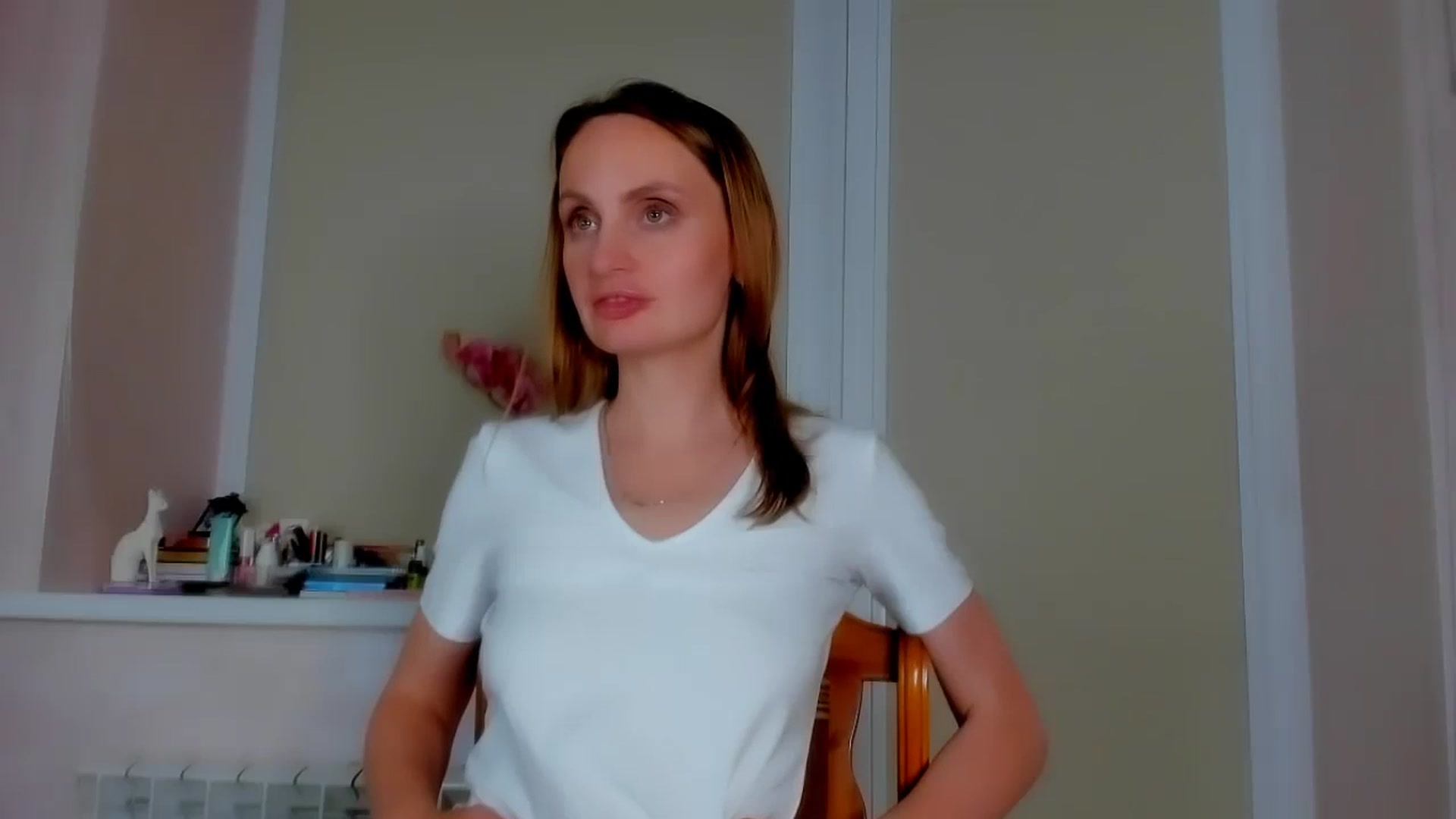 Gallery image thumbnail from Elenapre's myfreecams stream on, 07/05/2024, 06:20 image 17 of 20