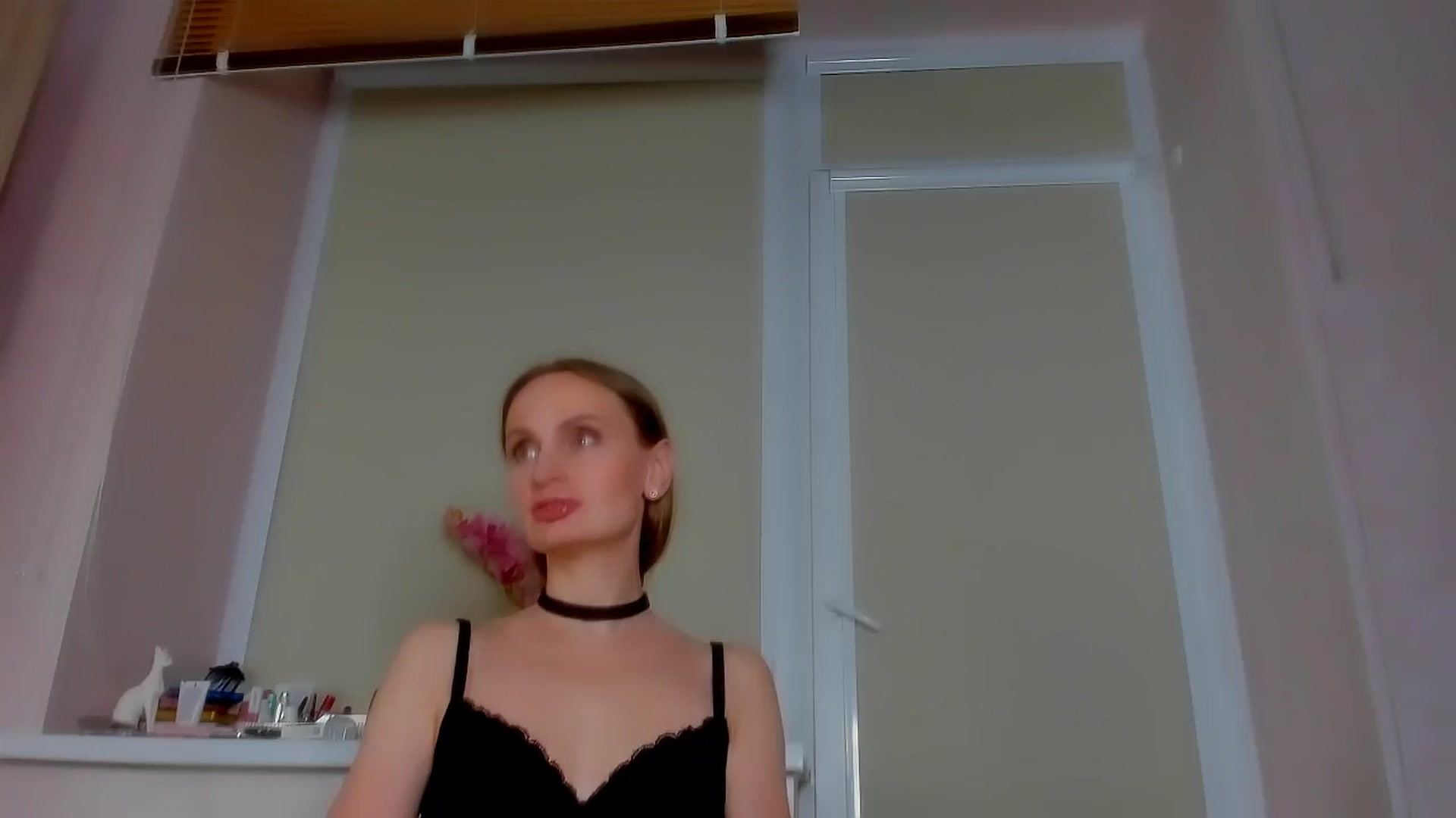 Gallery image thumbnail from Elenapre's myfreecams stream on, 07/26/2024, 03:38 image 4 of 20