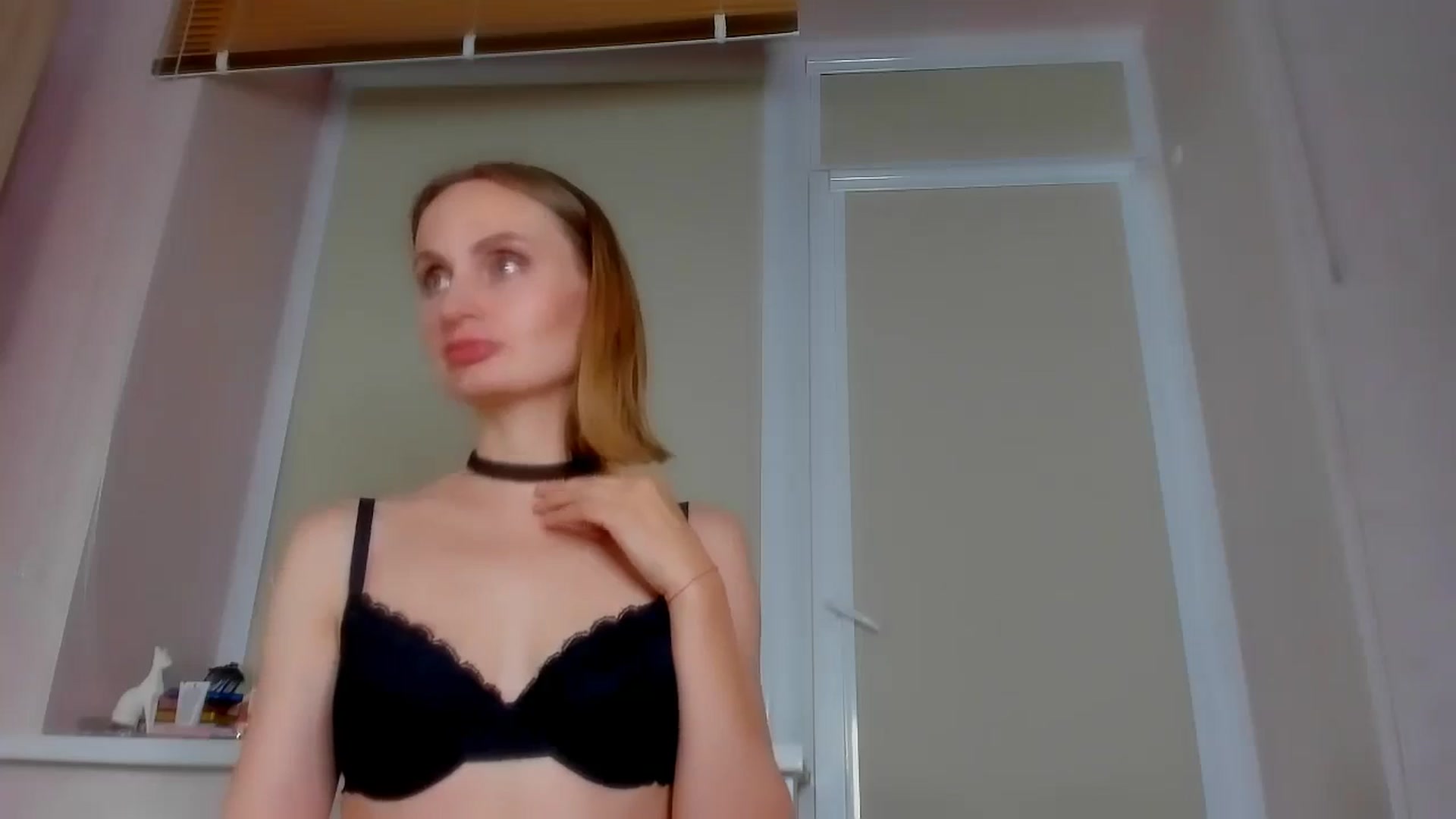 Gallery image thumbnail from Elenapre's myfreecams stream on, 07/26/2024, 03:38 image 5 of 20
