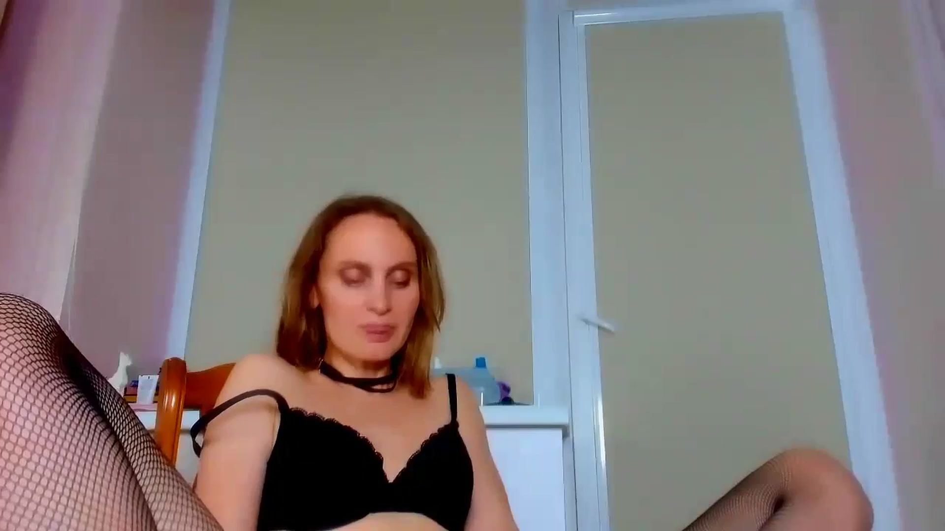 Gallery image thumbnail from Elenapre's myfreecams stream on, 07/26/2024, 06:26 image 17 of 20