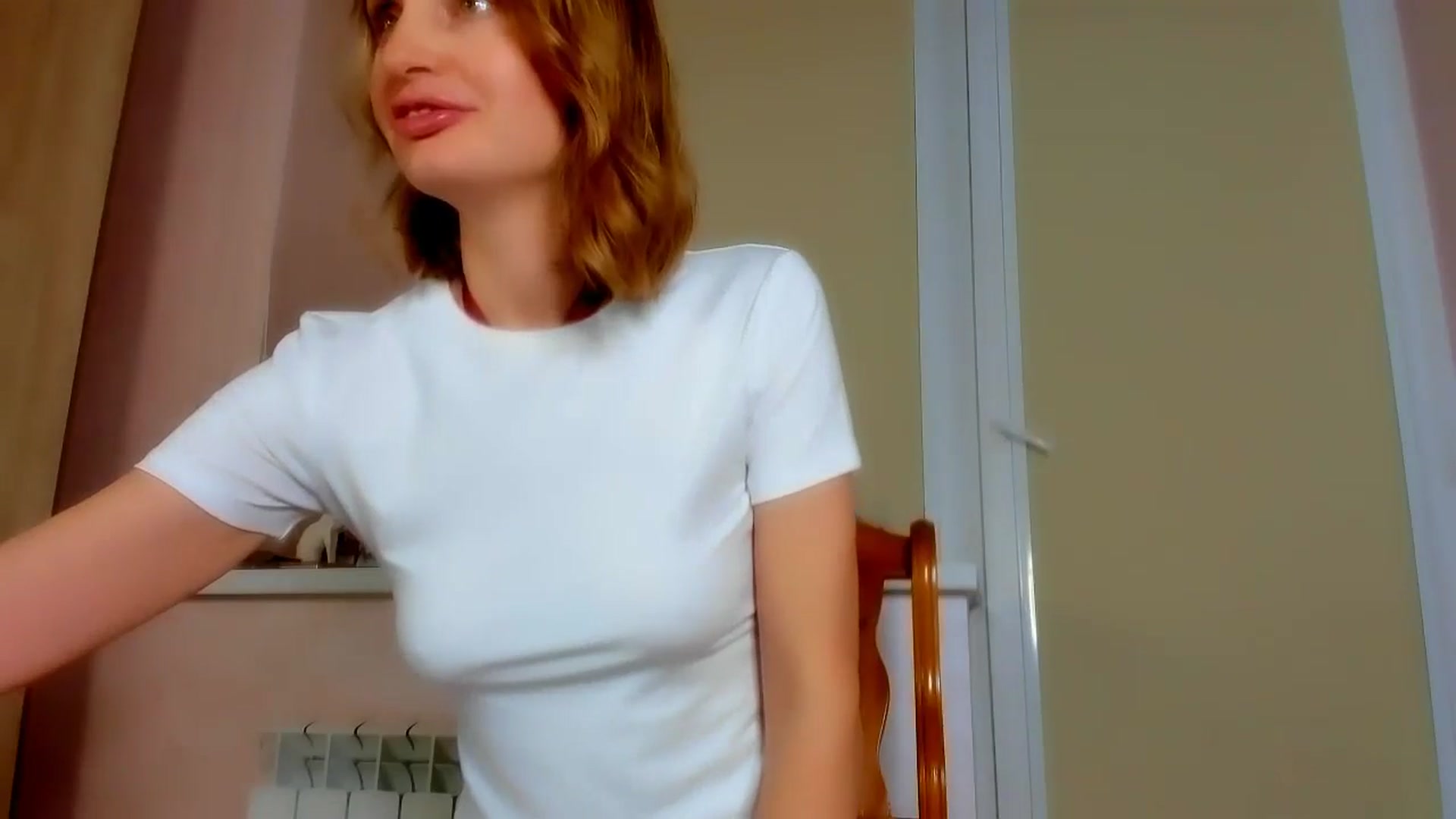 Gallery image thumbnail from Elenapre's myfreecams stream on, 08/06/2024, 05:21 image 3 of 20