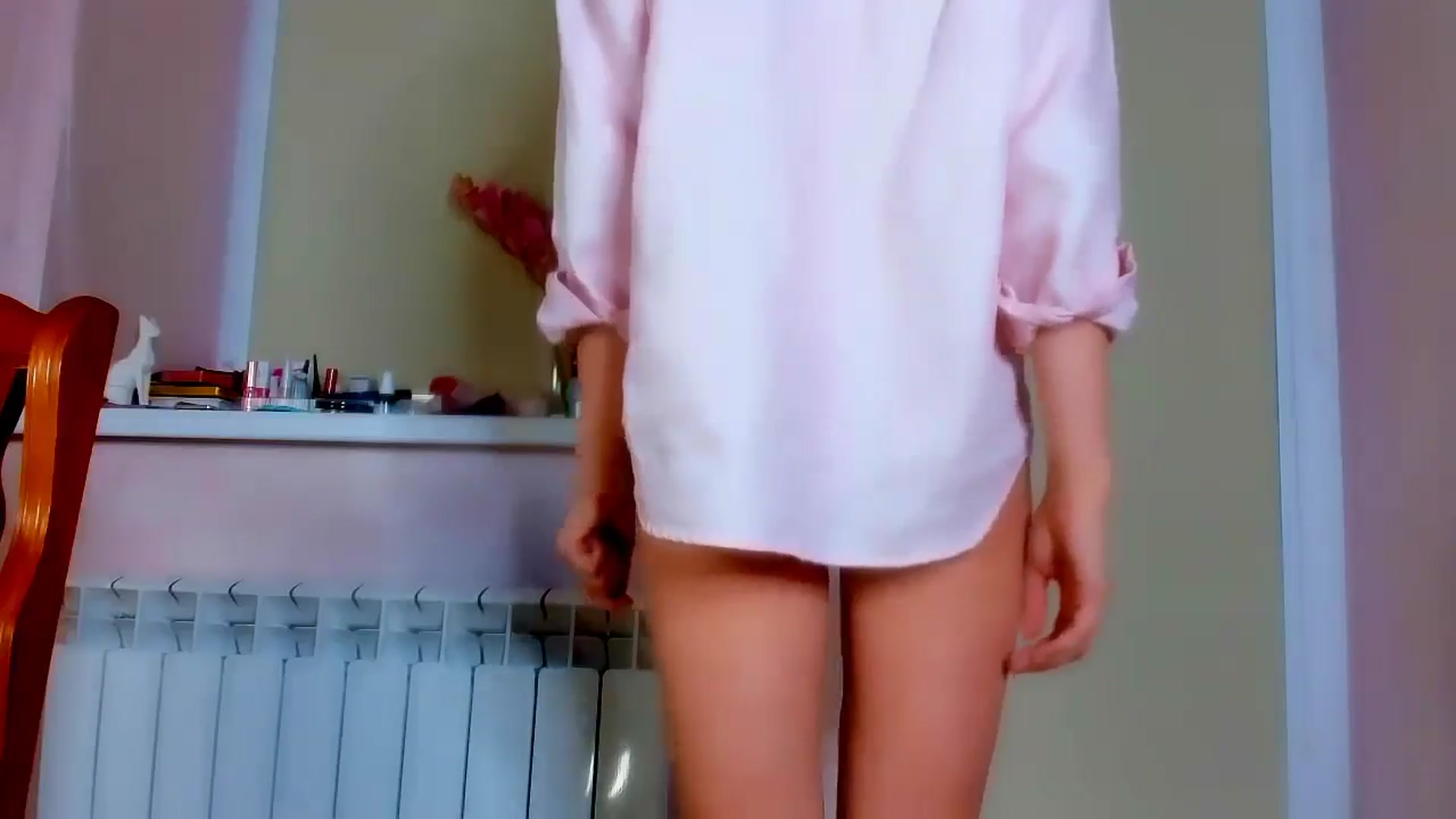 Gallery image thumbnail from Elenapre's myfreecams stream on, 08/09/2024, 06:03 image 10 of 20