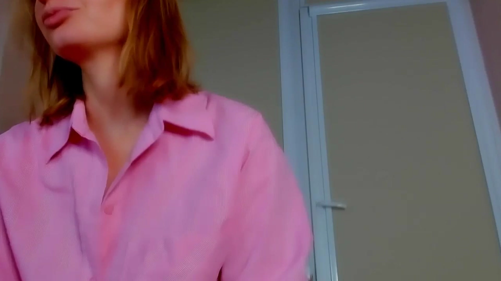 Gallery image thumbnail from Elenapre's myfreecams stream on, 09/06/2024, 05:42 image 9 of 20