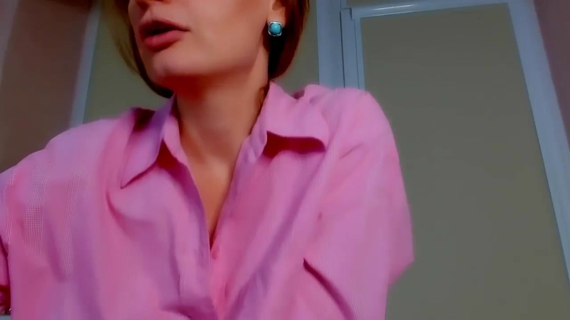 Gallery image thumbnail from Elenapre's myfreecams stream on, 09/06/2024, 05:42 image 13 of 20