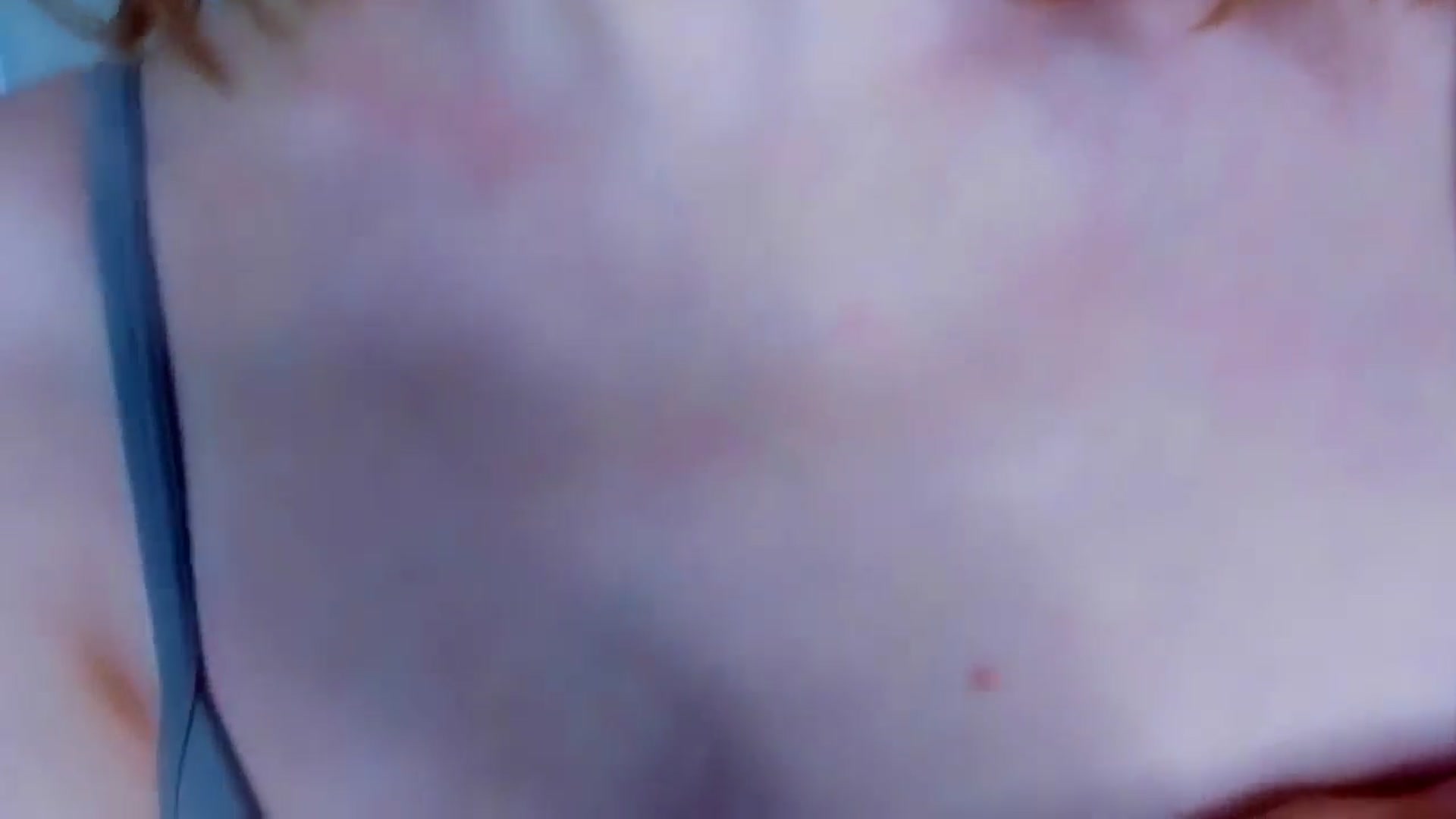 Gallery image thumbnail from Elenapre's myfreecams stream on, 09/10/2024, 04:05 image 16 of 20