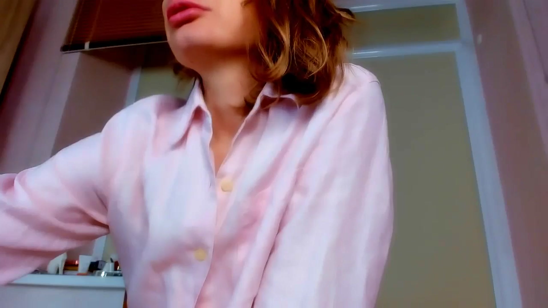 Gallery image thumbnail from Elenapre's myfreecams stream on, 09/17/2024, 05:51 image 15 of 20