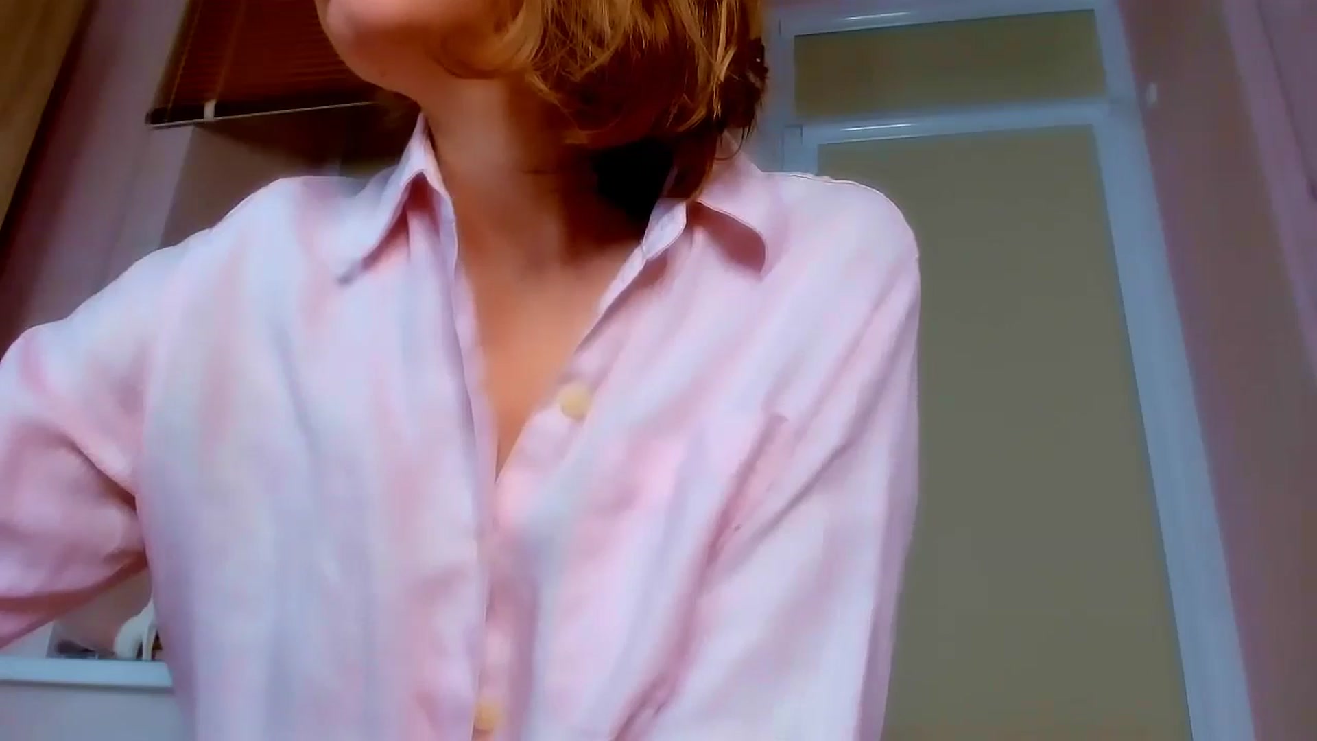 Gallery image thumbnail from Elenapre's myfreecams stream on, 09/17/2024, 05:51 image 12 of 20