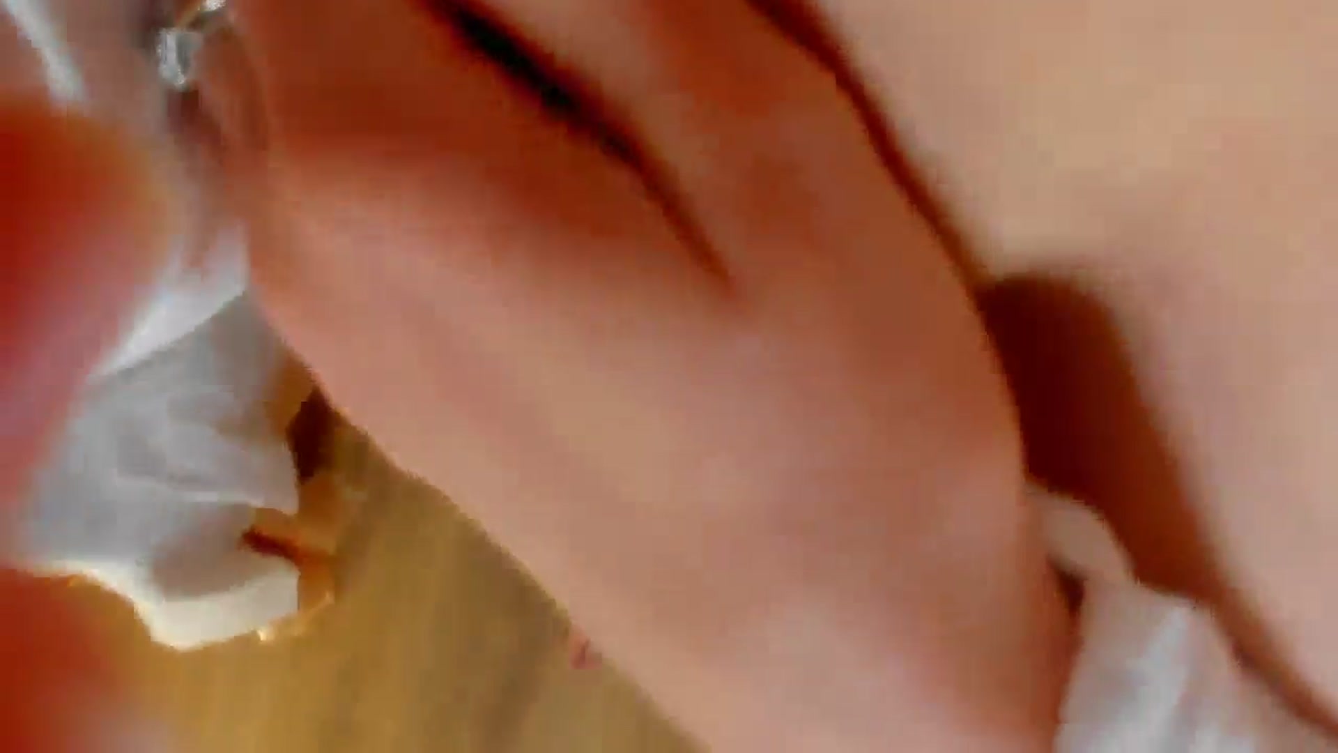 Gallery image thumbnail from Elenapre's myfreecams stream on, 01/17/2025, 07:13 image 12 of 20