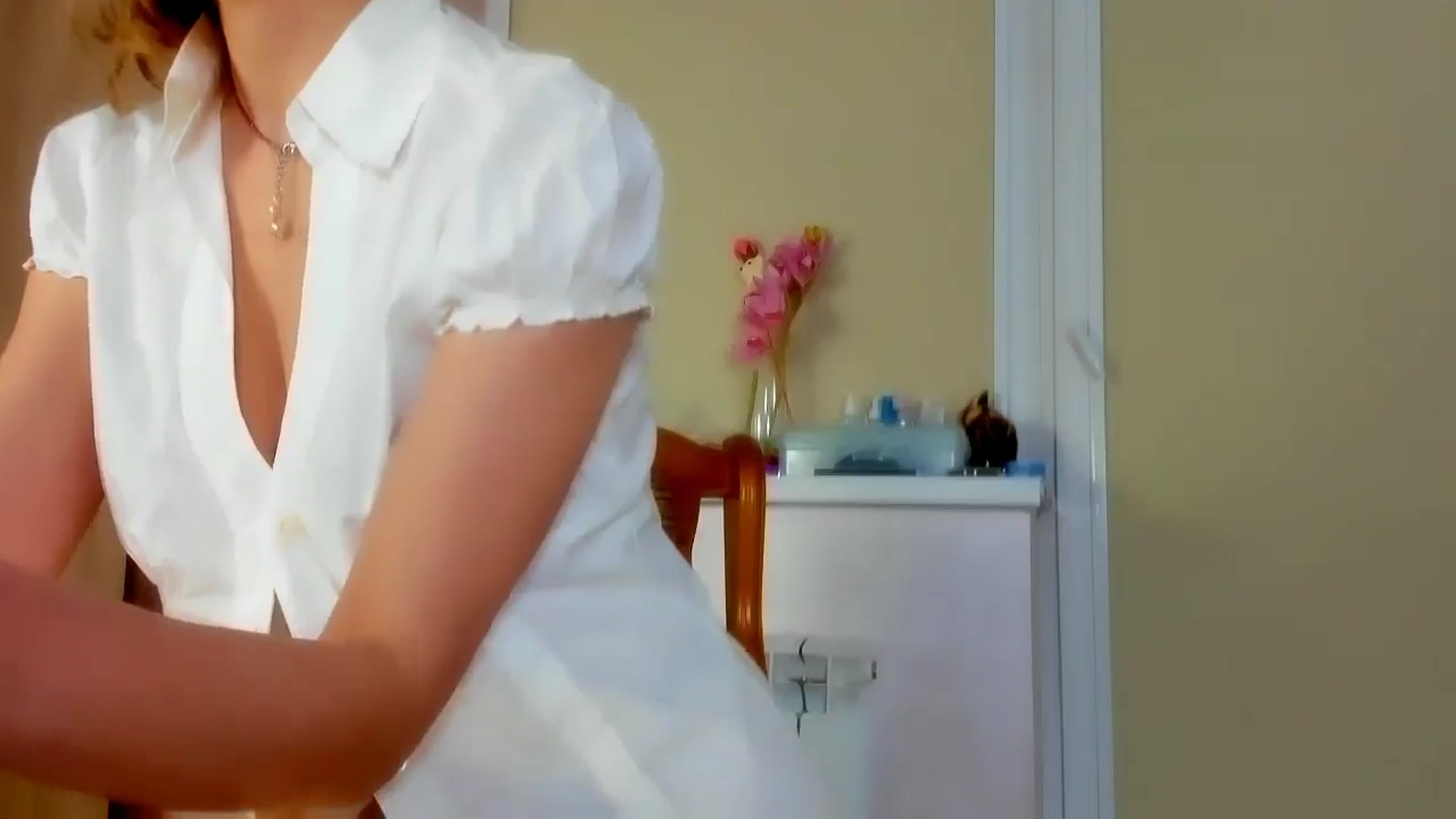 Gallery image thumbnail from Elenapre's myfreecams stream on, 02/07/2025, 06:31 image 9 of 20