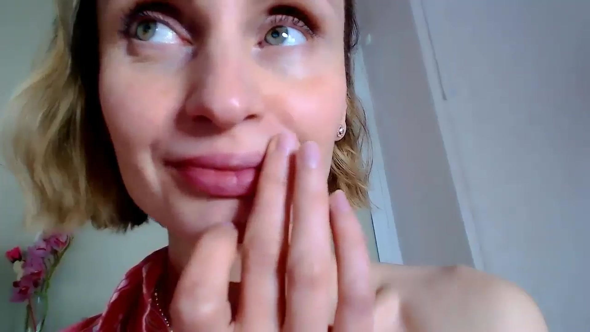 Gallery image thumbnail from Elenapre's myfreecams stream on, 02/28/2025, 07:00 image 19 of 20