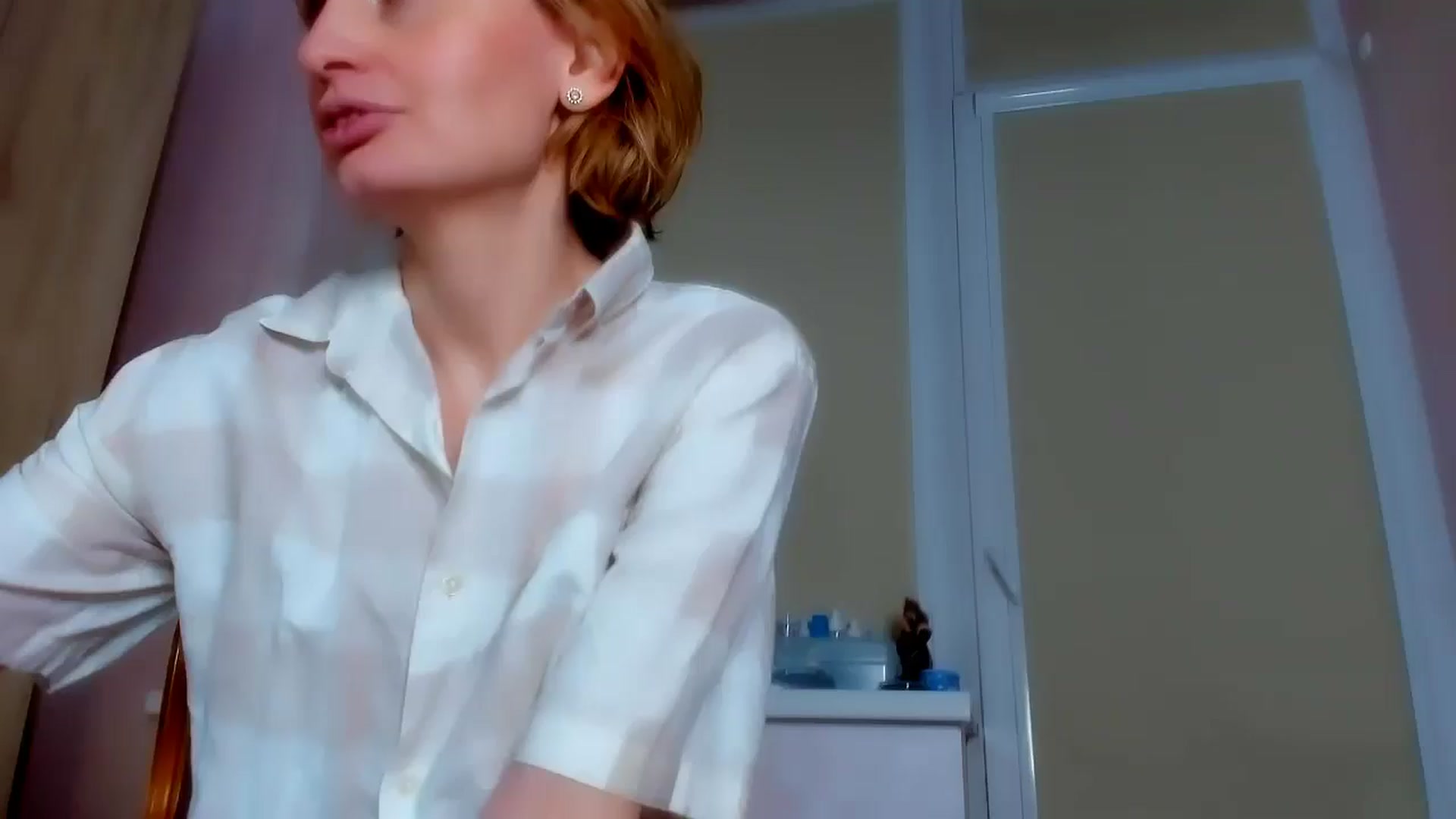 Gallery image thumbnail from Elenapre's myfreecams stream on, 03/07/2025, 07:12 image 1 of 20