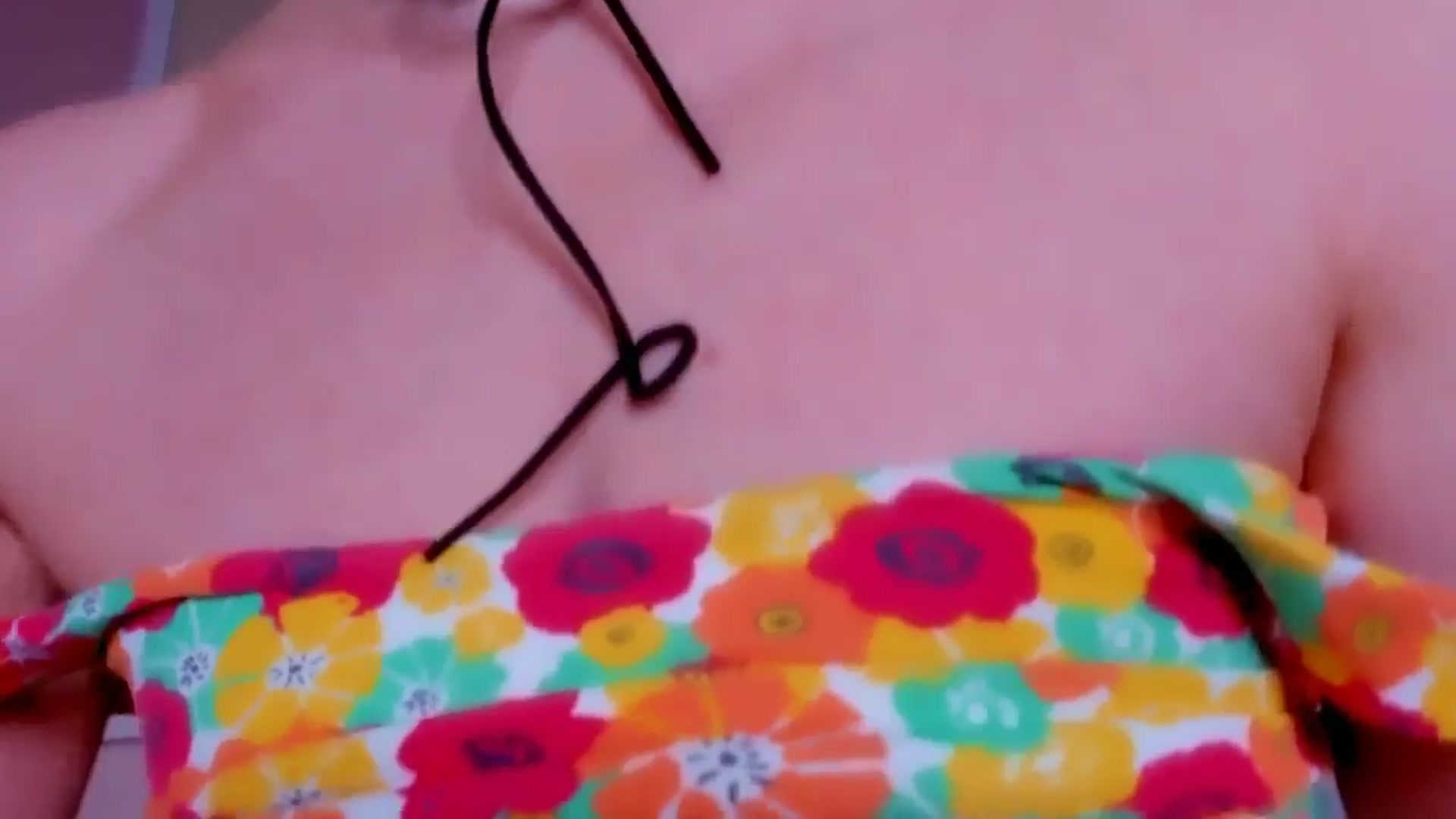 Gallery image thumbnail from Elenapre's myfreecams stream on, 05/20/2025, 05:39 image 19 of 20