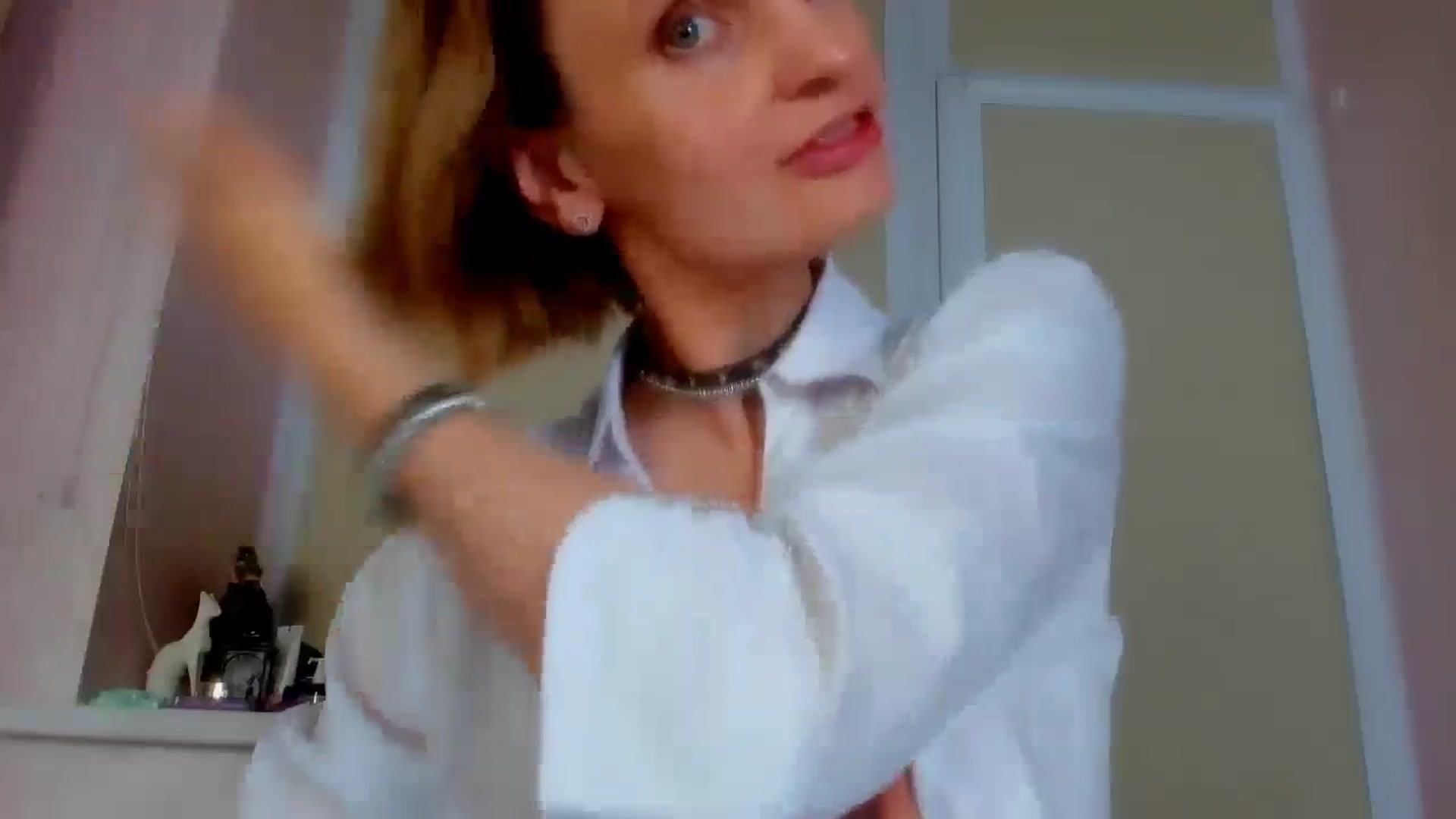 Gallery image thumbnail from Elenapre's myfreecams stream on, 07/08/2025, 07:38 image 14 of 20