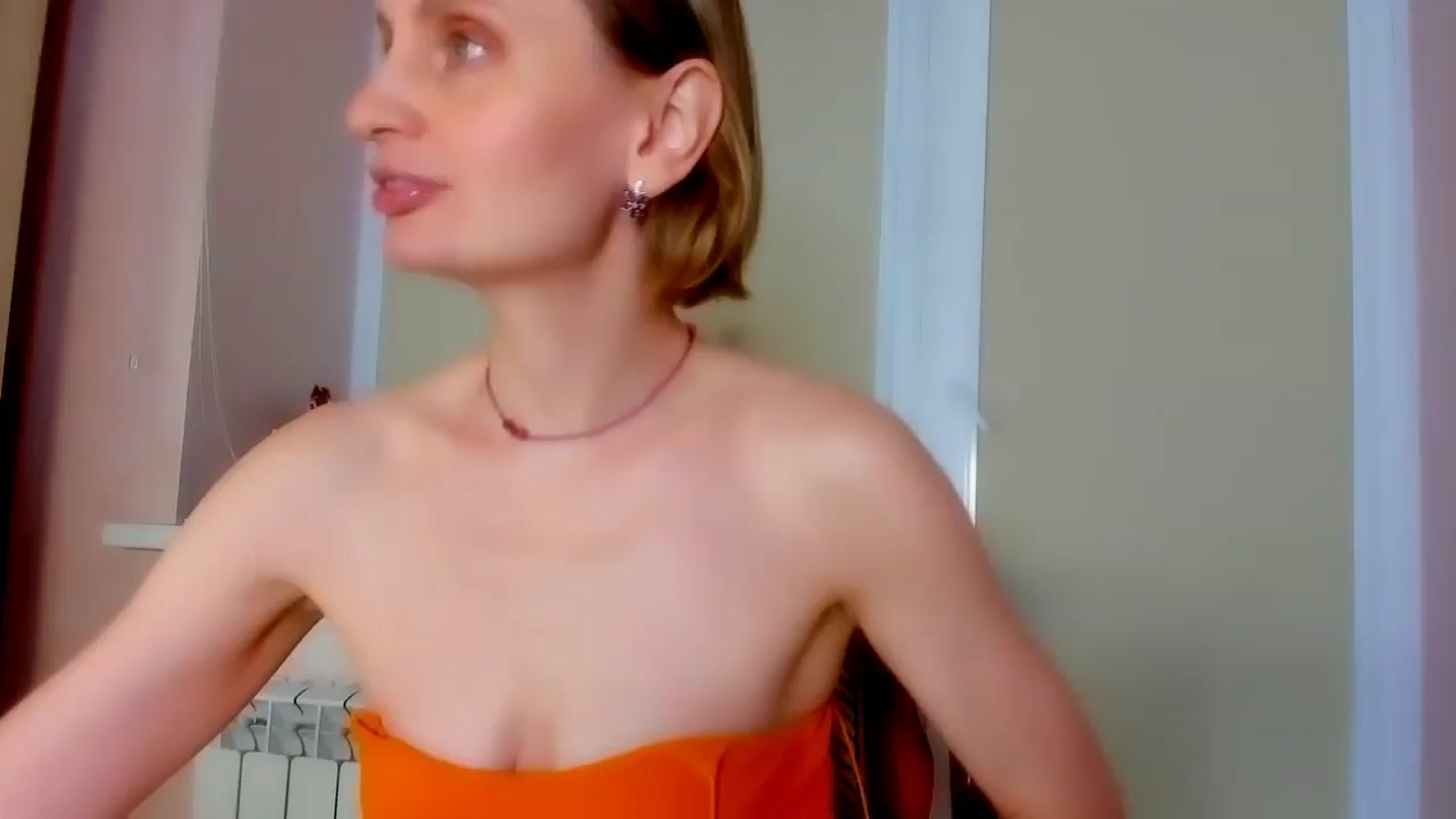Gallery image thumbnail from Elenapre's myfreecams stream on, 07/15/2025, 05:04 image 1 of 20