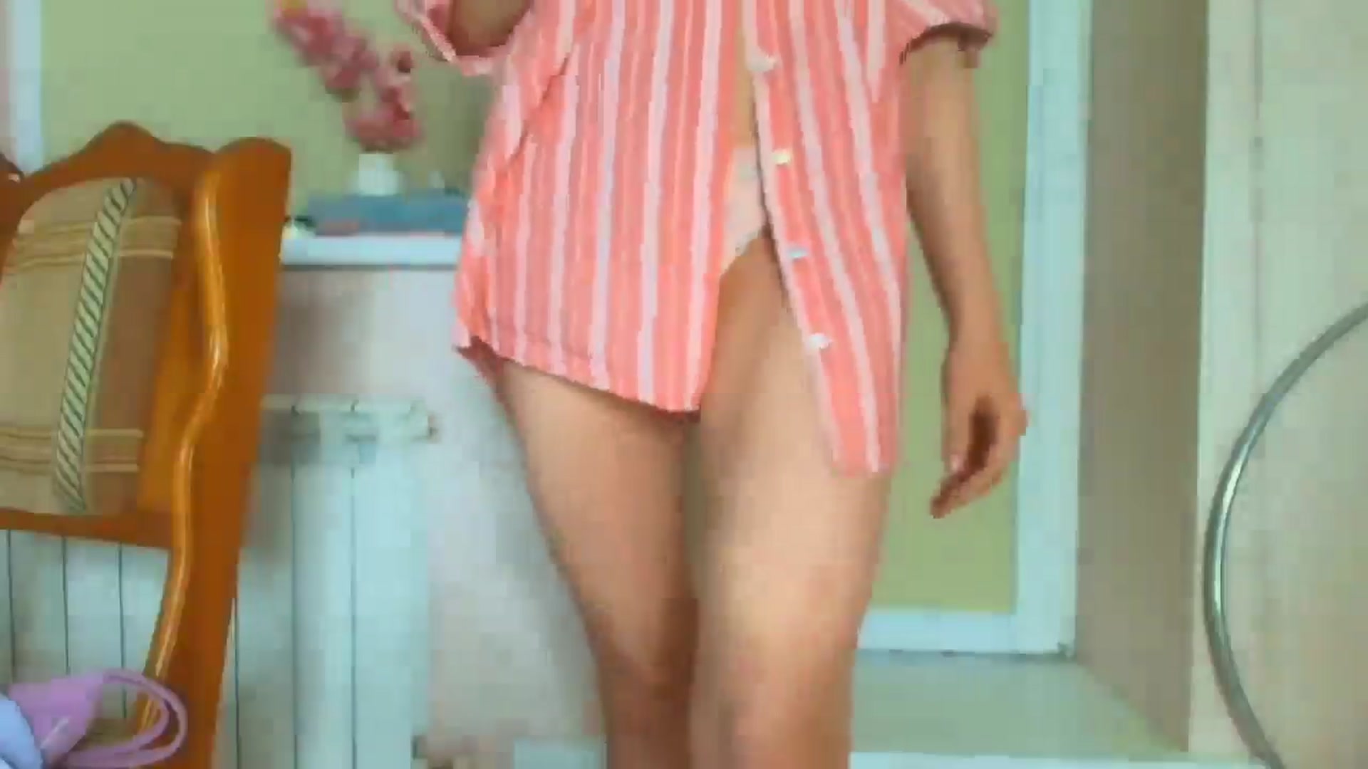 Gallery image thumbnail from Elenapre's myfreecams stream on, 09/30/2025, 10:47 image 17 of 20