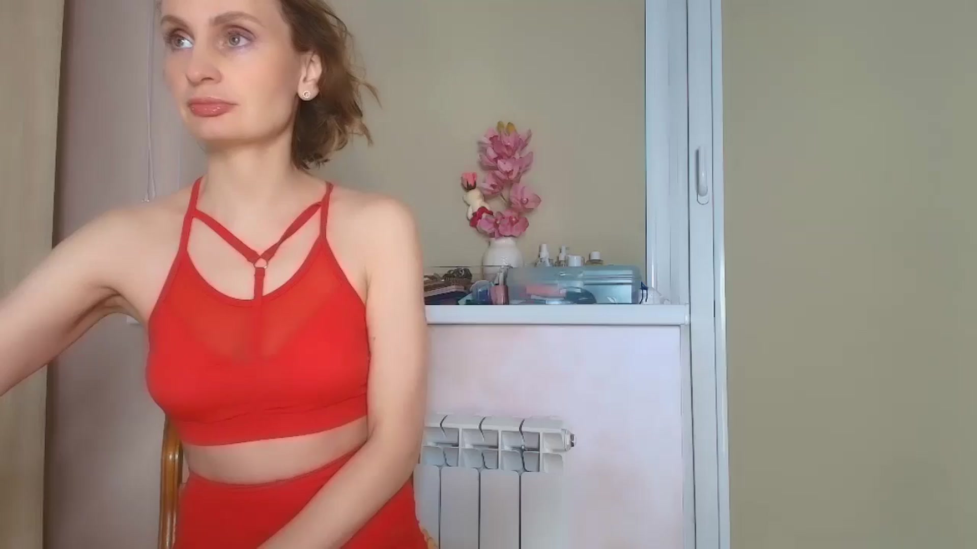 Gallery image thumbnail from Elenapre's myfreecams stream on, 10/24/2025, 04:38 image 1 of 20