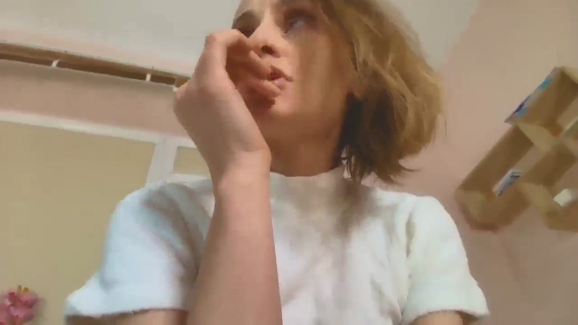 Gallery image thumbnail from Elenapre's myfreecams stream on, 11/28/2025, 07:02 image 6 of 20