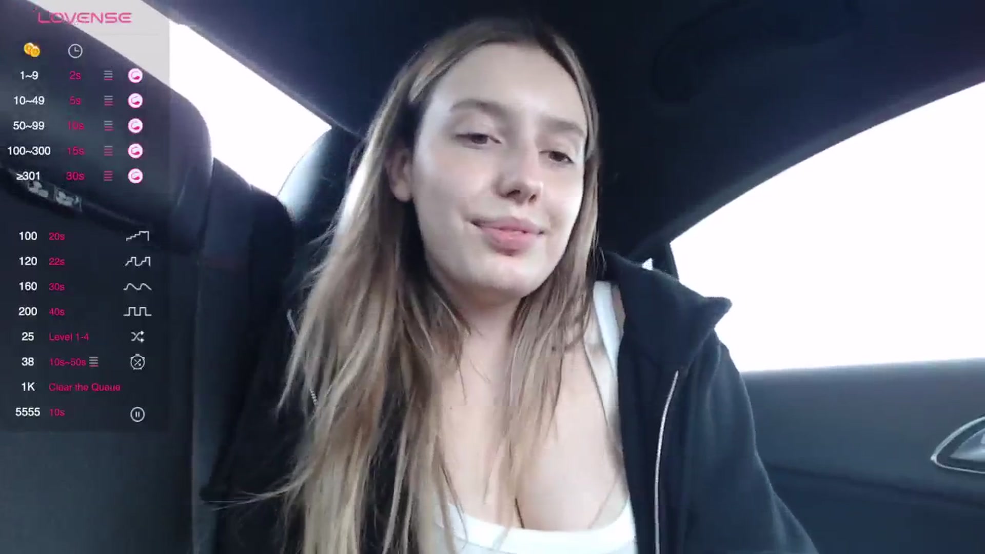 Gallery image thumbnail from Elenaxkiss's myfreecams stream on, 04/25/2025, 11:14 image 11 of 20