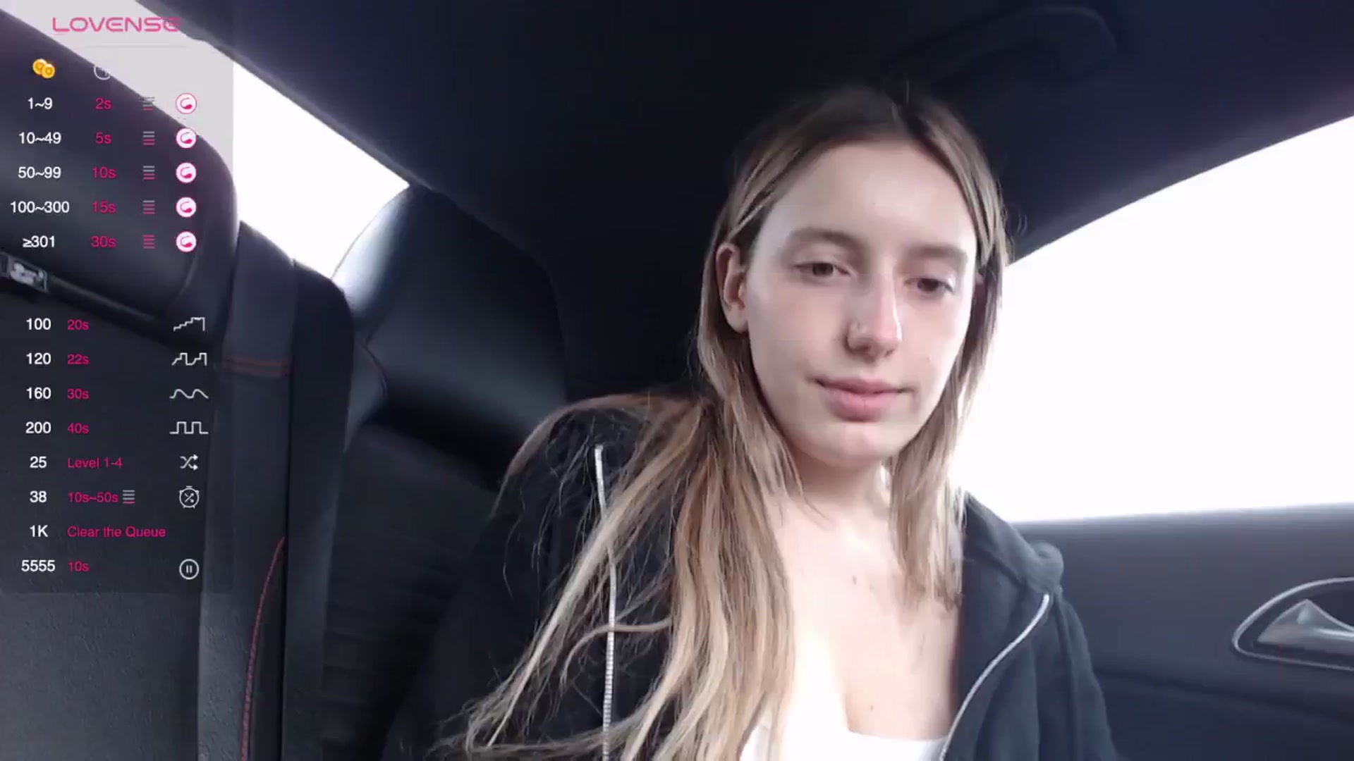 Gallery image thumbnail from Elenaxkiss's myfreecams stream on, 04/25/2025, 11:14 image 9 of 20