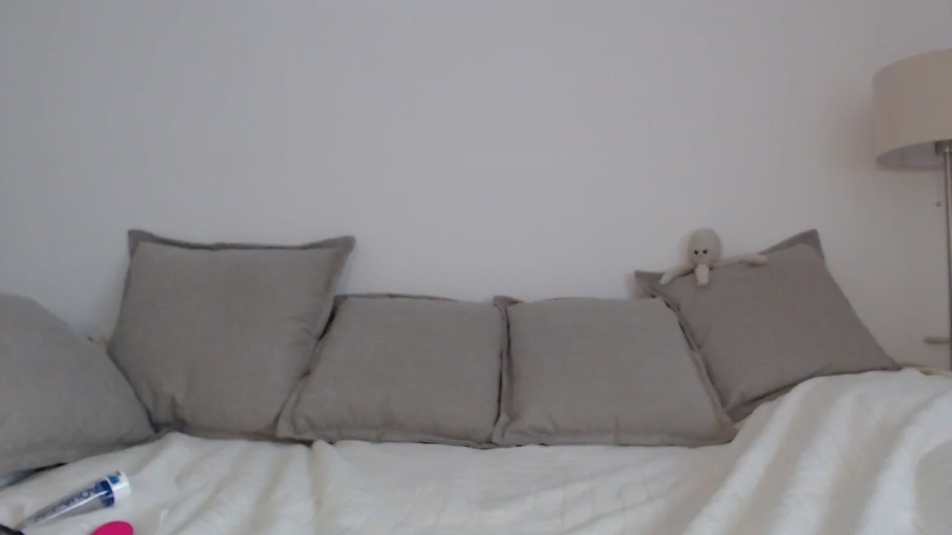 Gallery image thumbnail from Elenaxkiss's myfreecams stream on, 05/05/2025, 12:05 image 10 of 20