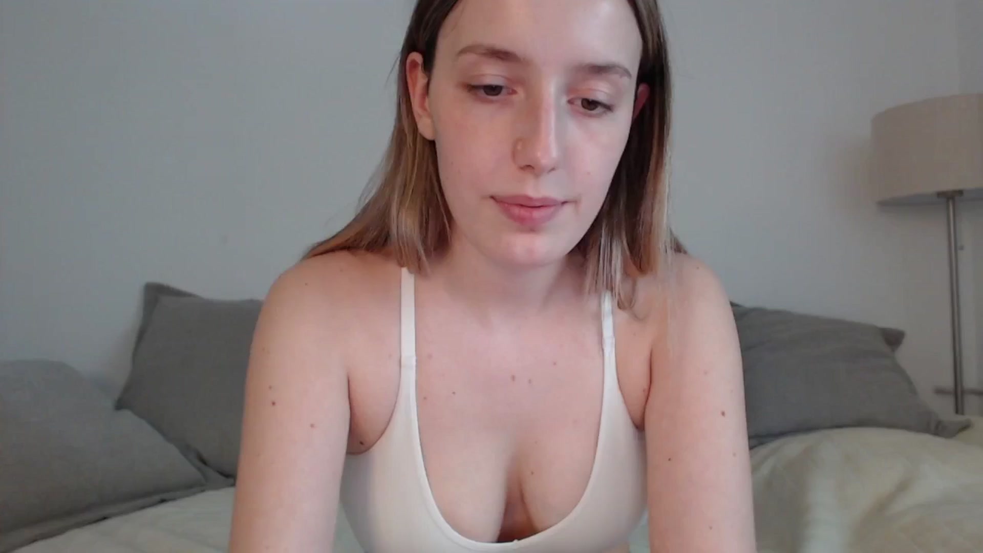 Gallery image thumbnail from Elenaxkiss's myfreecams stream on, 05/11/2025, 15:08 image 19 of 20