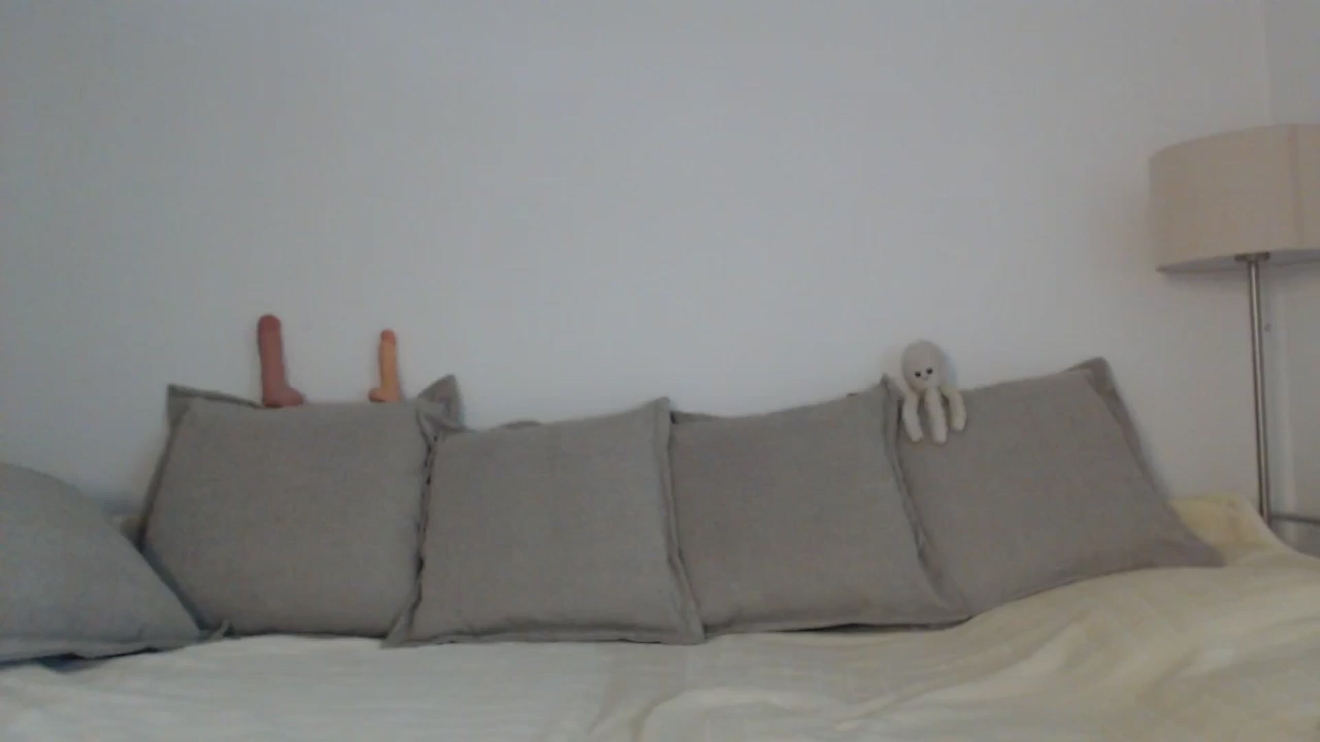 Gallery image thumbnail from Elenaxkiss's myfreecams stream on, 05/12/2025, 09:58 image 2 of 20