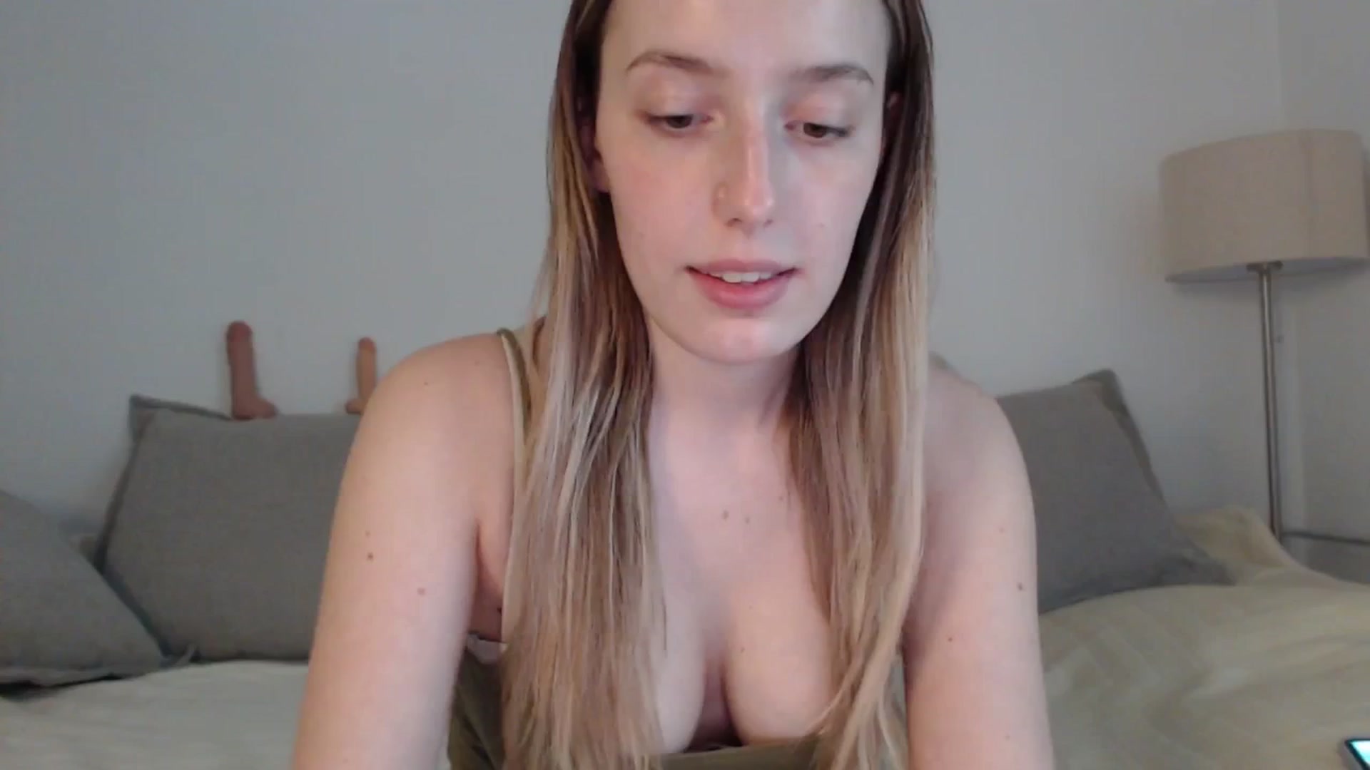 Gallery image thumbnail from Elenaxkiss's myfreecams stream on, 05/12/2025, 09:58 image 11 of 20