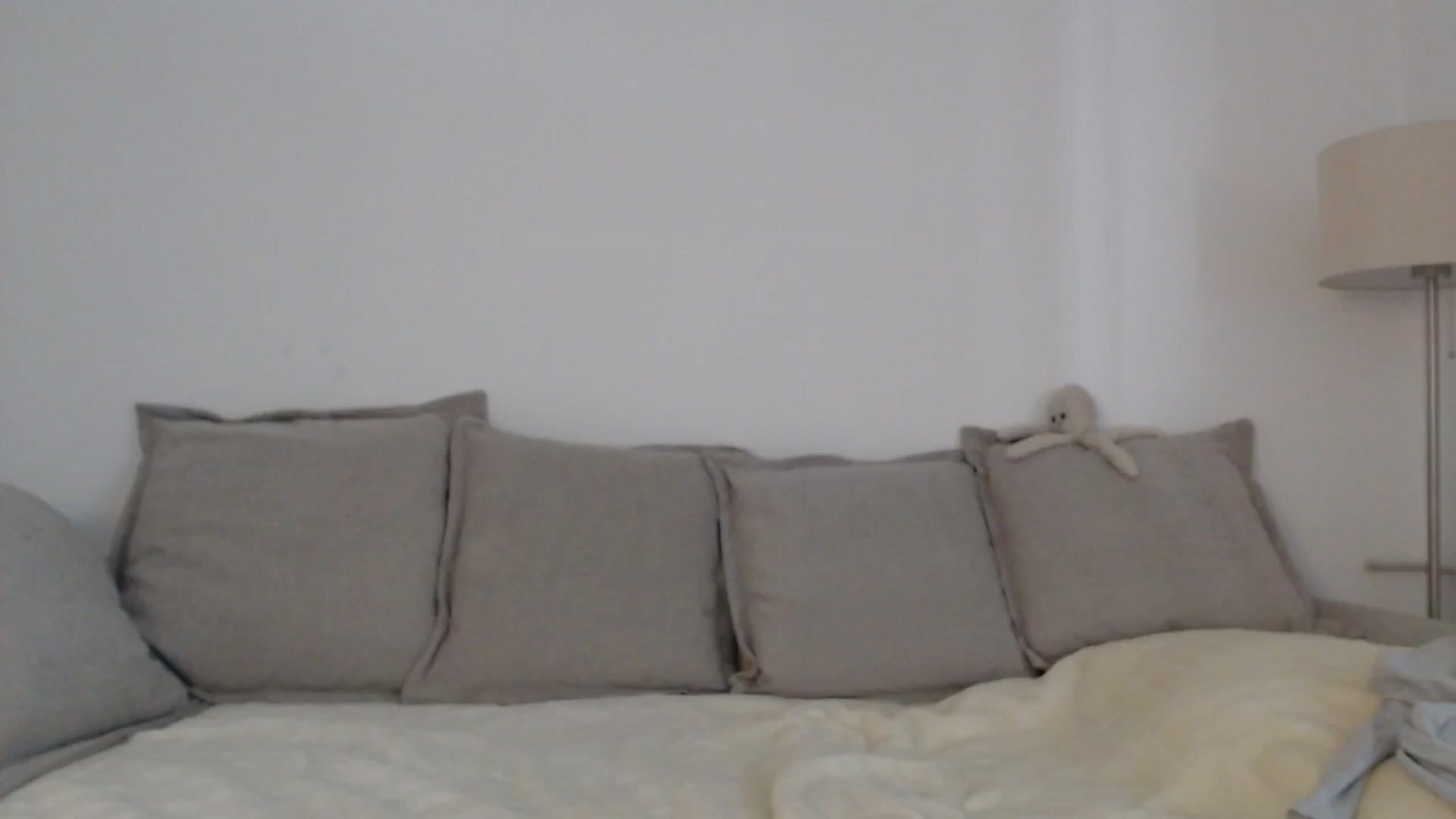 Gallery image thumbnail from Elenaxkiss's myfreecams stream on, 05/14/2025, 07:56 image 20 of 20