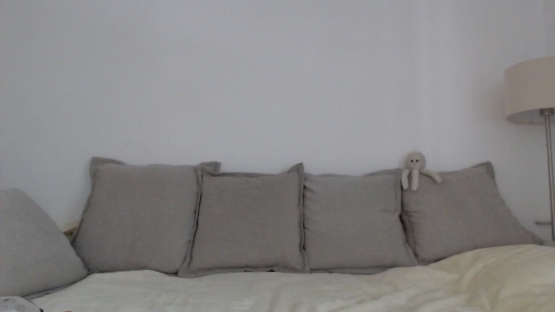 Gallery image thumbnail from Elenaxkiss's myfreecams stream on, 05/15/2025, 10:14 image 7 of 20