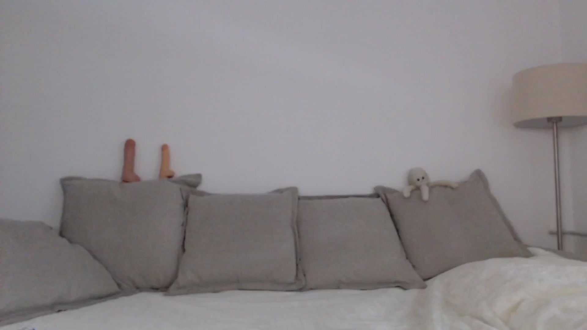 Gallery image thumbnail from Elenaxkiss's myfreecams stream on, 05/18/2025, 13:41 image 20 of 20
