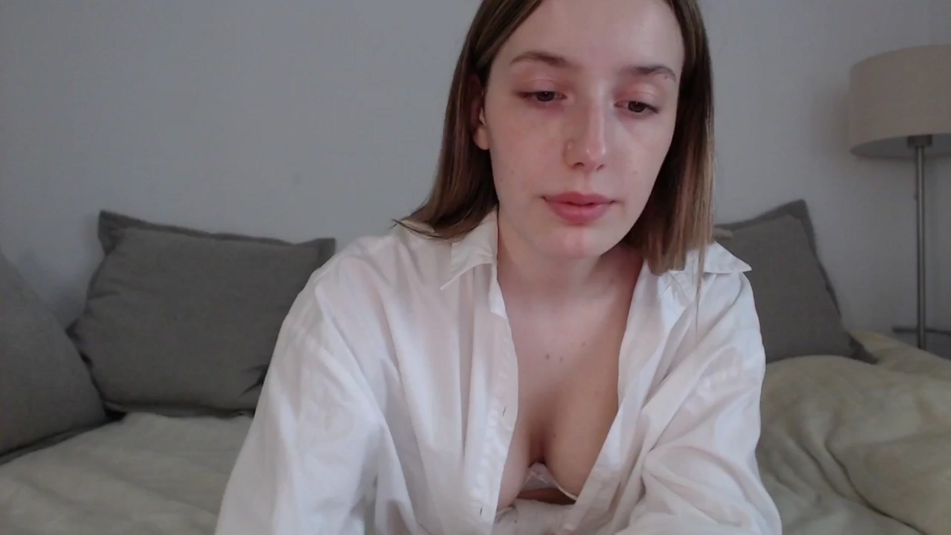 Gallery image thumbnail from Elenaxkiss's myfreecams stream on, 06/04/2025, 11:47 image 13 of 20