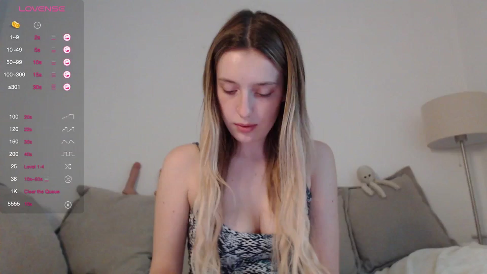 Gallery image thumbnail from Elenaxkiss's myfreecams stream on, 06/12/2025, 17:00 image 7 of 20