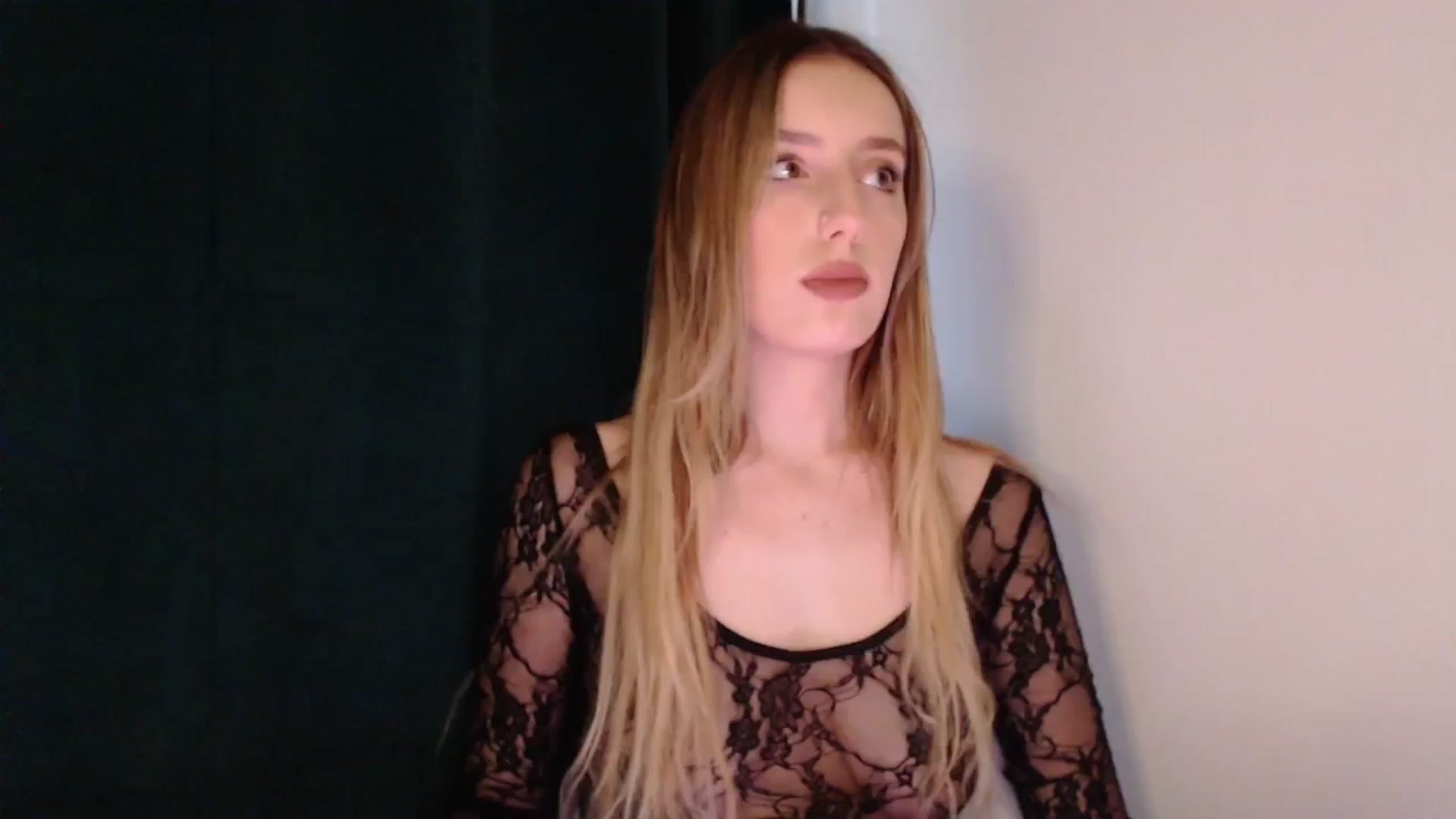 Gallery image thumbnail from Elenaxkiss's myfreecams stream on, 06/23/2025, 15:58 image 9 of 20