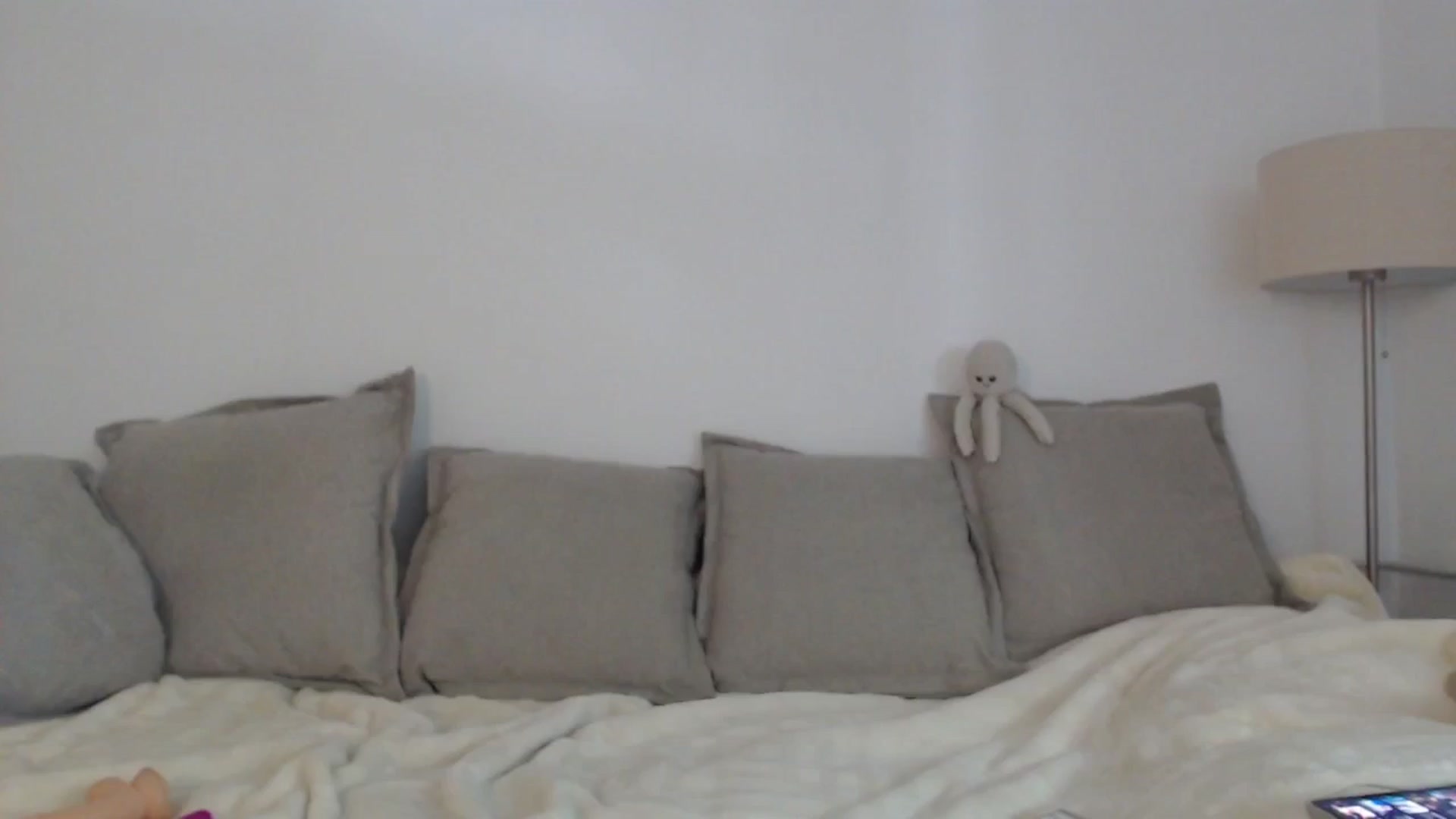 Gallery image thumbnail from Elenaxkiss's myfreecams stream on, 07/01/2025, 11:37 image 1 of 20