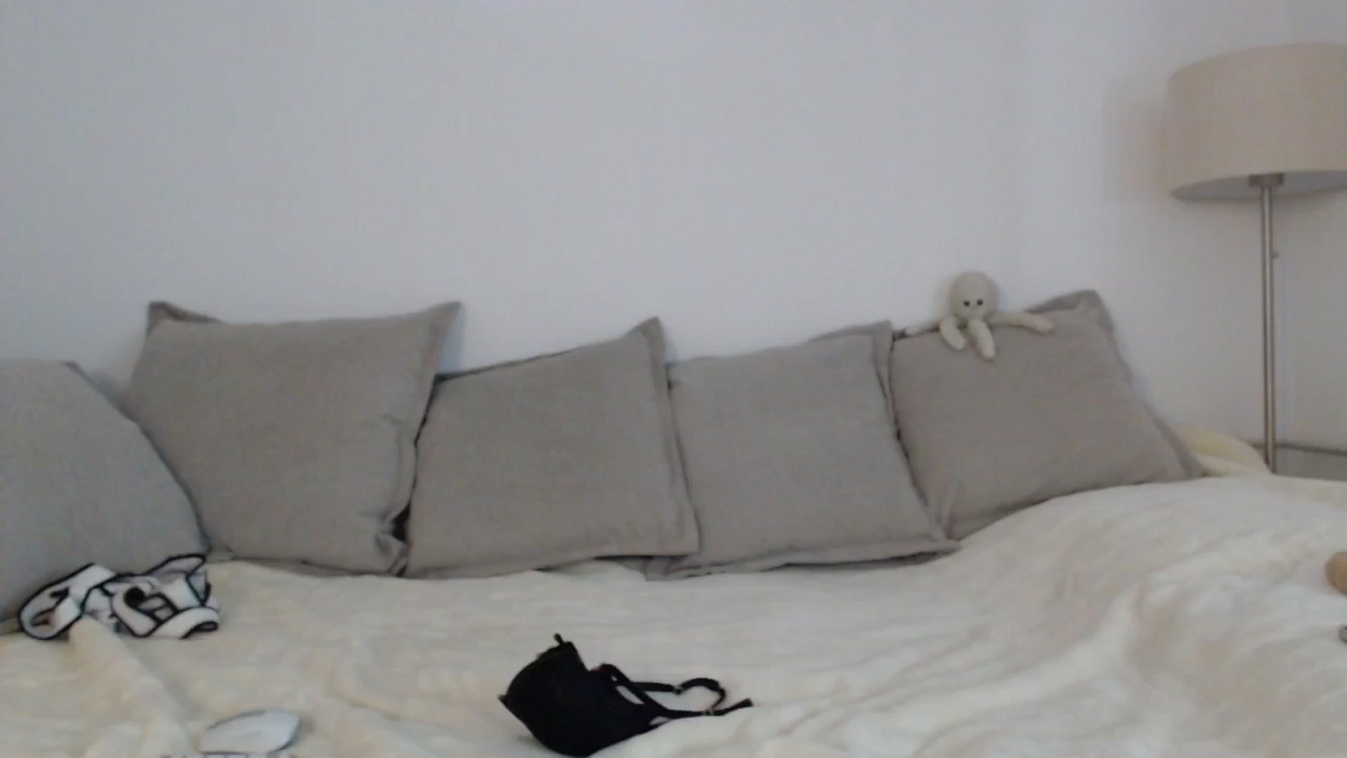 Gallery image thumbnail from Elenaxkiss's myfreecams stream on, 07/04/2025, 09:22 image 4 of 20