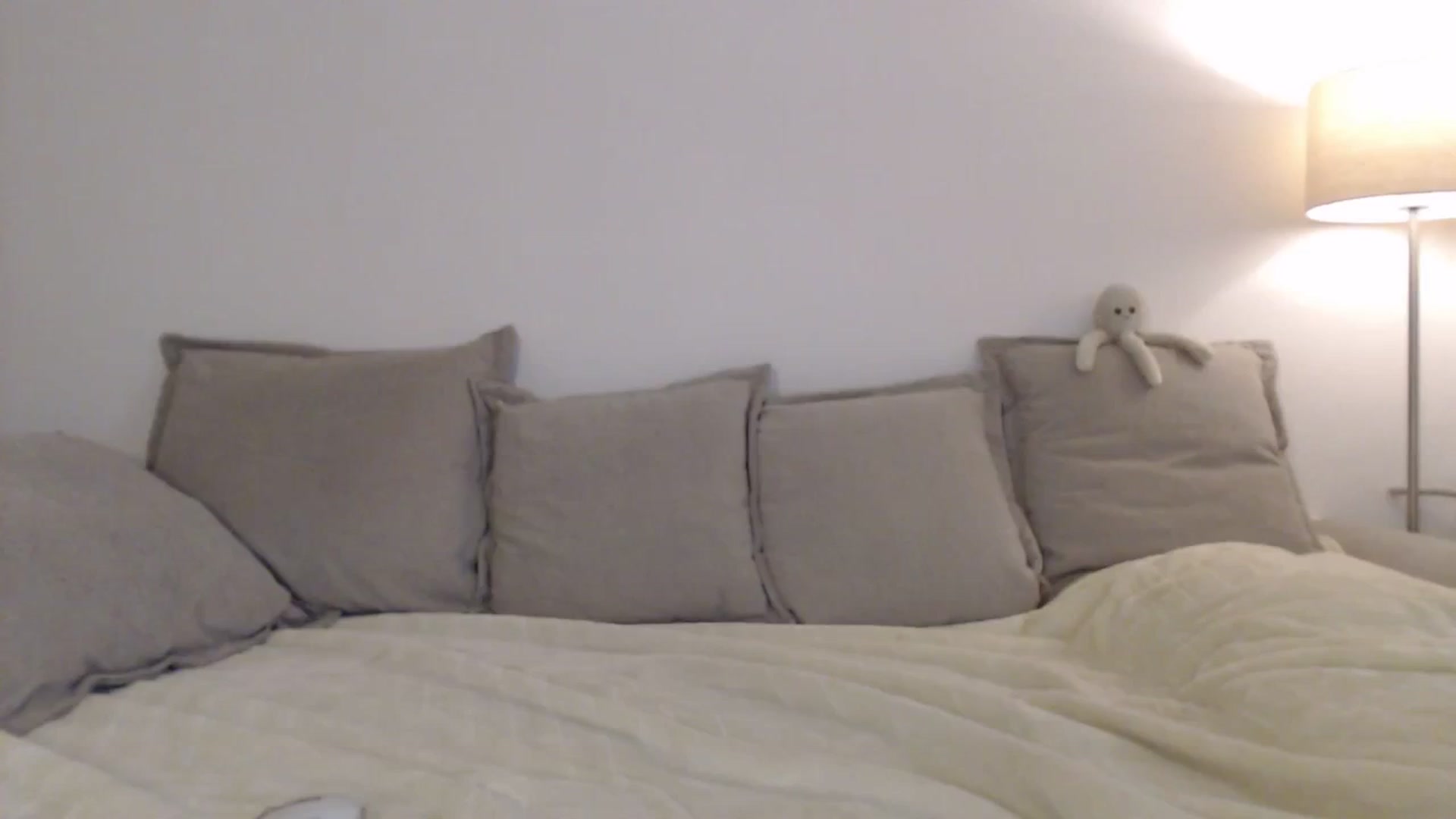 Gallery image thumbnail from Elenaxkiss's myfreecams stream on, 07/19/2025, 17:05 image 5 of 20