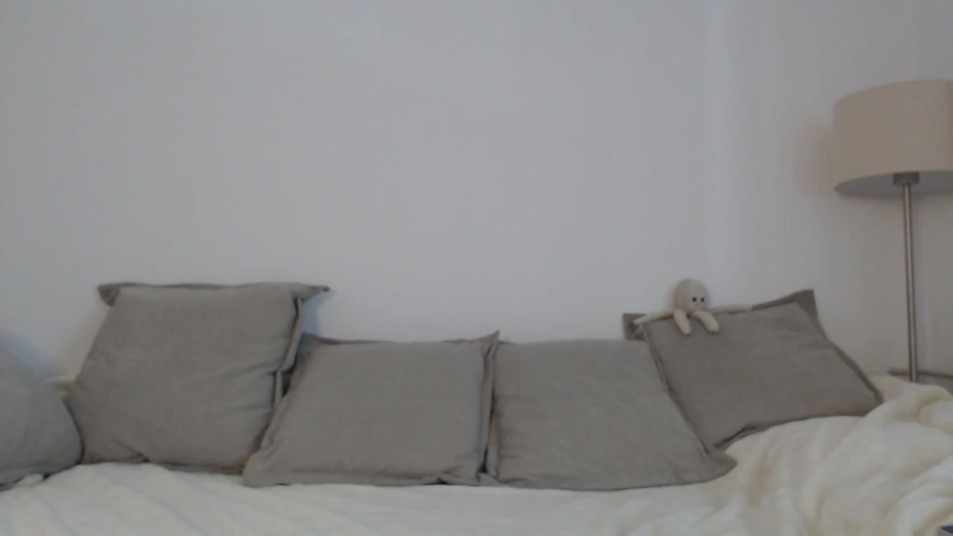 Gallery image thumbnail from Elenaxkiss's myfreecams stream on, 07/22/2025, 10:11 image 12 of 20