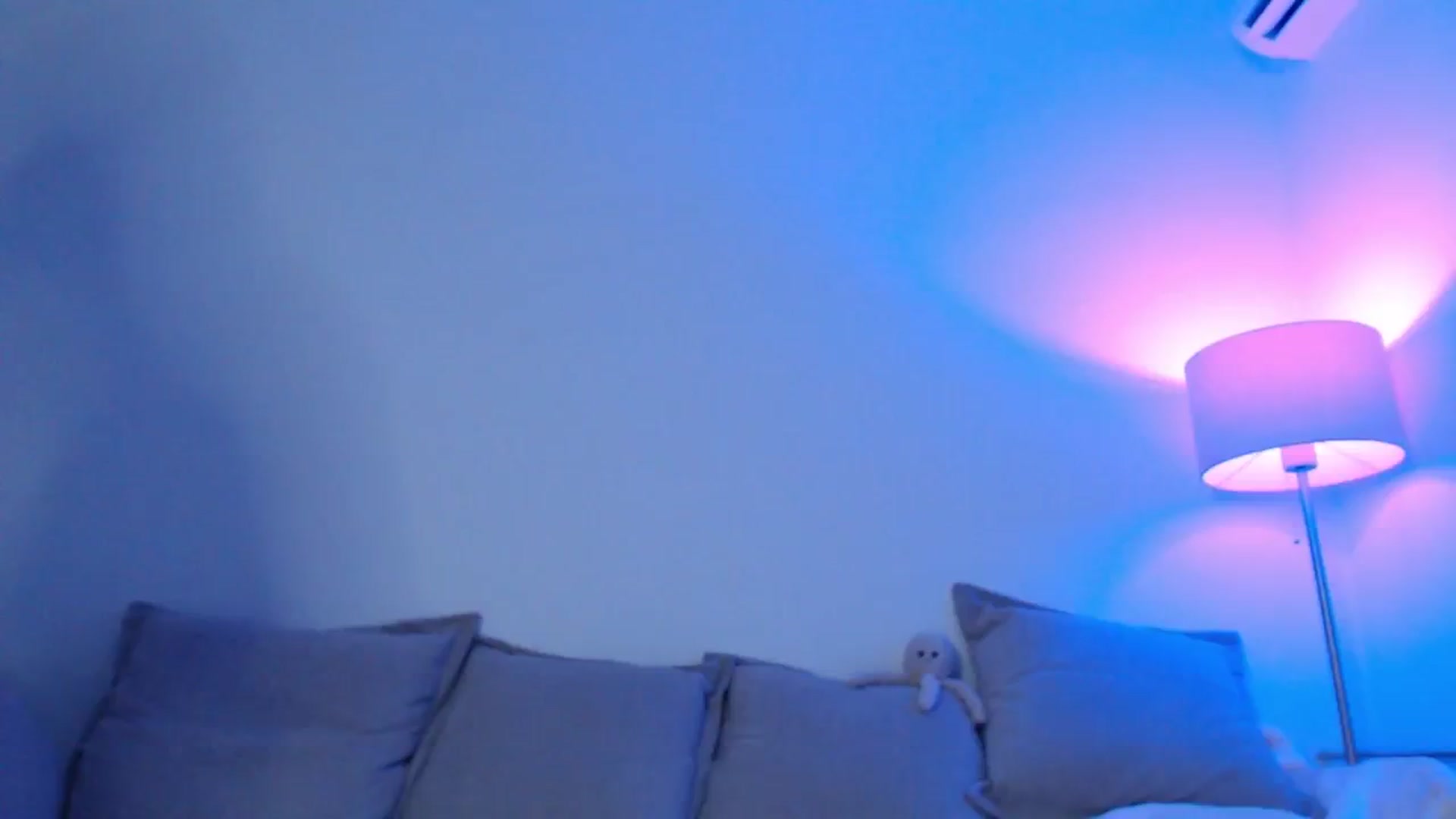 Gallery image thumbnail from Elenaxkiss's myfreecams stream on, 08/01/2025, 21:37 image 3 of 20