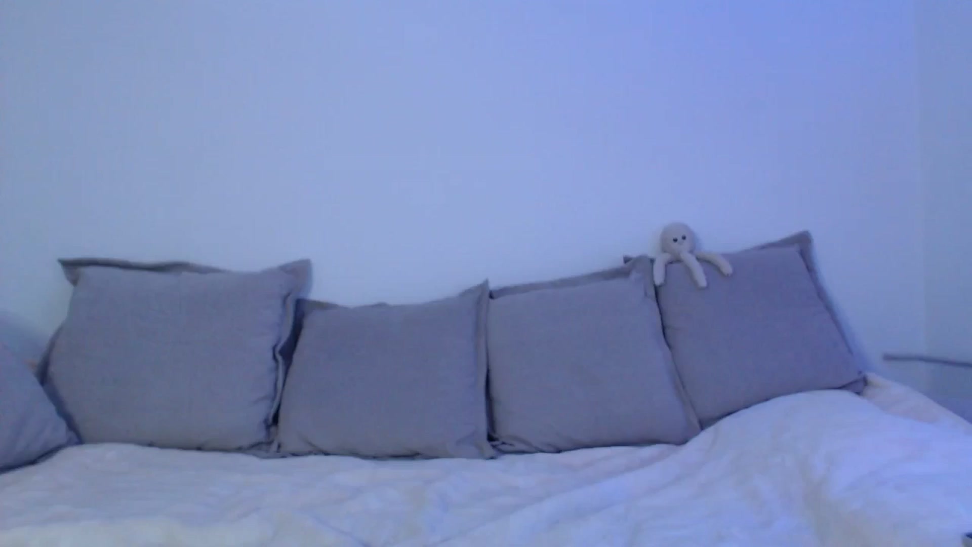 Gallery image thumbnail from Elenaxkiss's myfreecams stream on, 08/03/2025, 11:30 image 11 of 20