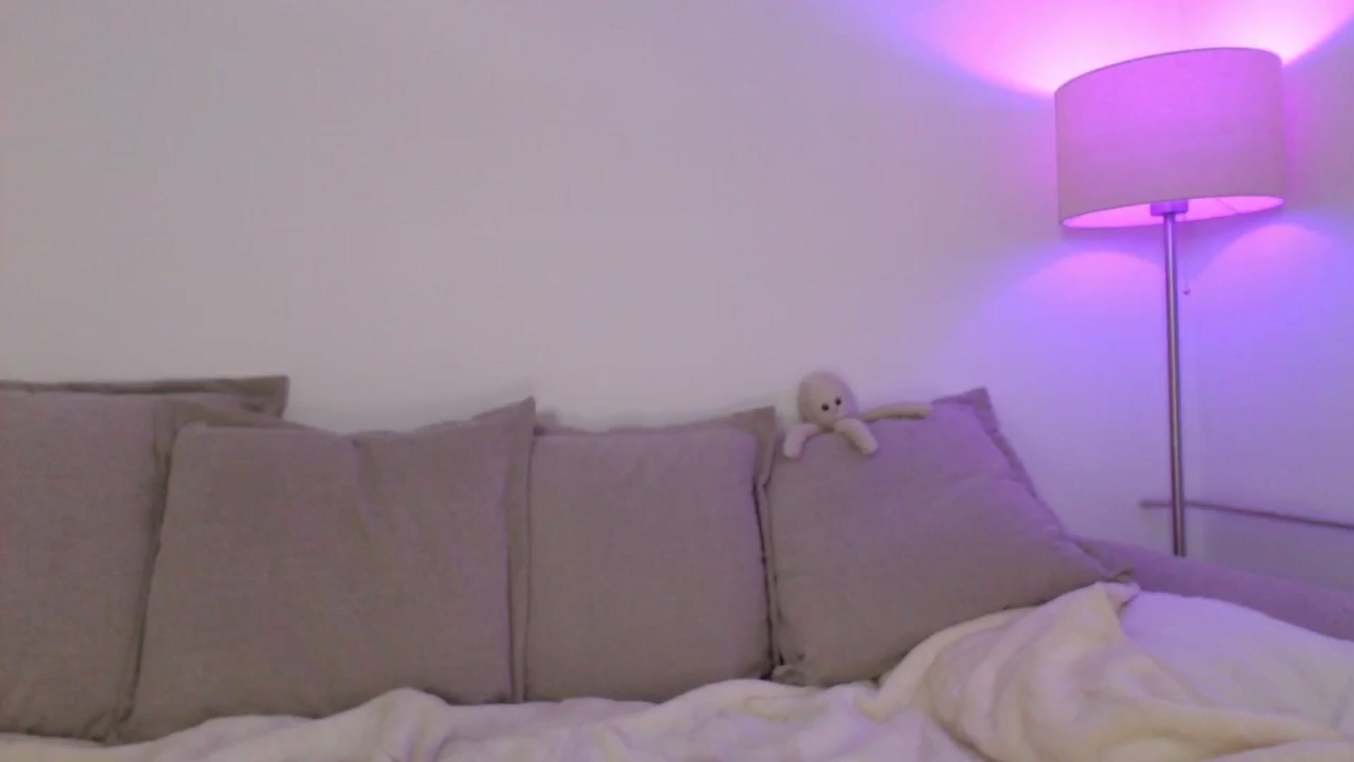 Gallery image thumbnail from Elenaxkiss's myfreecams stream on, 08/08/2025, 10:58 image 17 of 20
