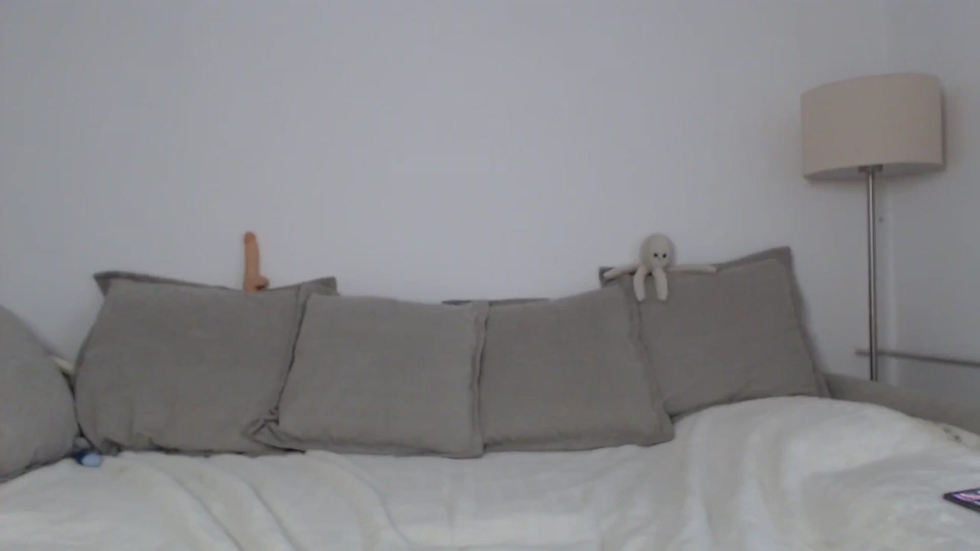 Gallery image thumbnail from Elenaxkiss's myfreecams stream on, 08/21/2025, 12:36 image 12 of 20