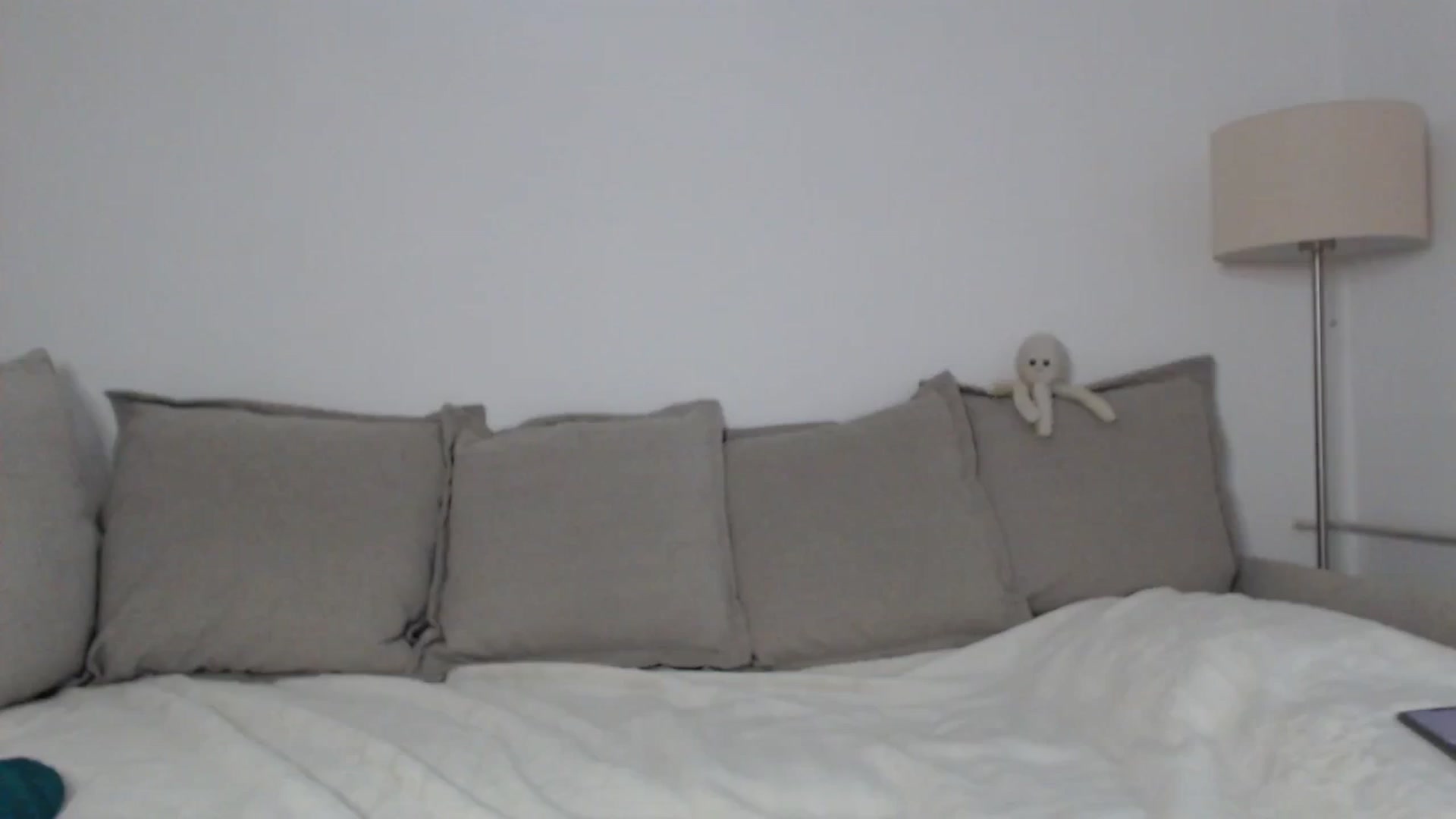 Gallery image thumbnail from Elenaxkiss's myfreecams stream on, 08/21/2025, 13:37 image 17 of 20
