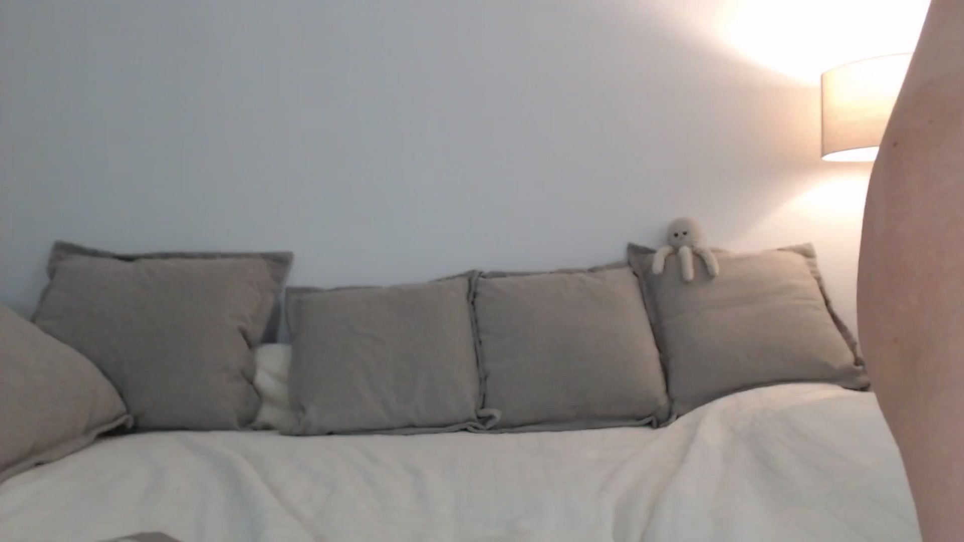 Gallery image thumbnail from Elenaxkiss's myfreecams stream on, 08/23/2025, 07:45 image 14 of 20