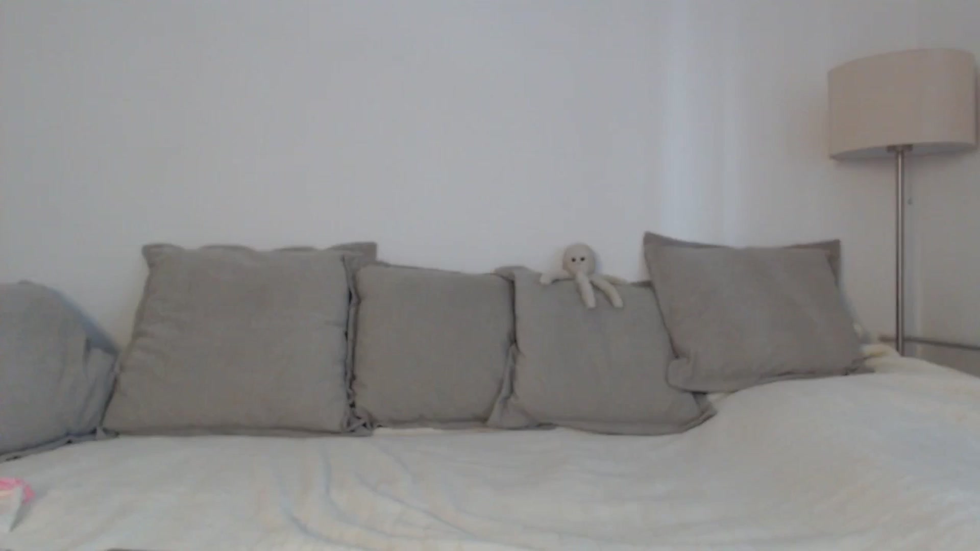 Gallery image thumbnail from Elenaxkiss's myfreecams stream on, 08/24/2025, 07:52 image 14 of 20
