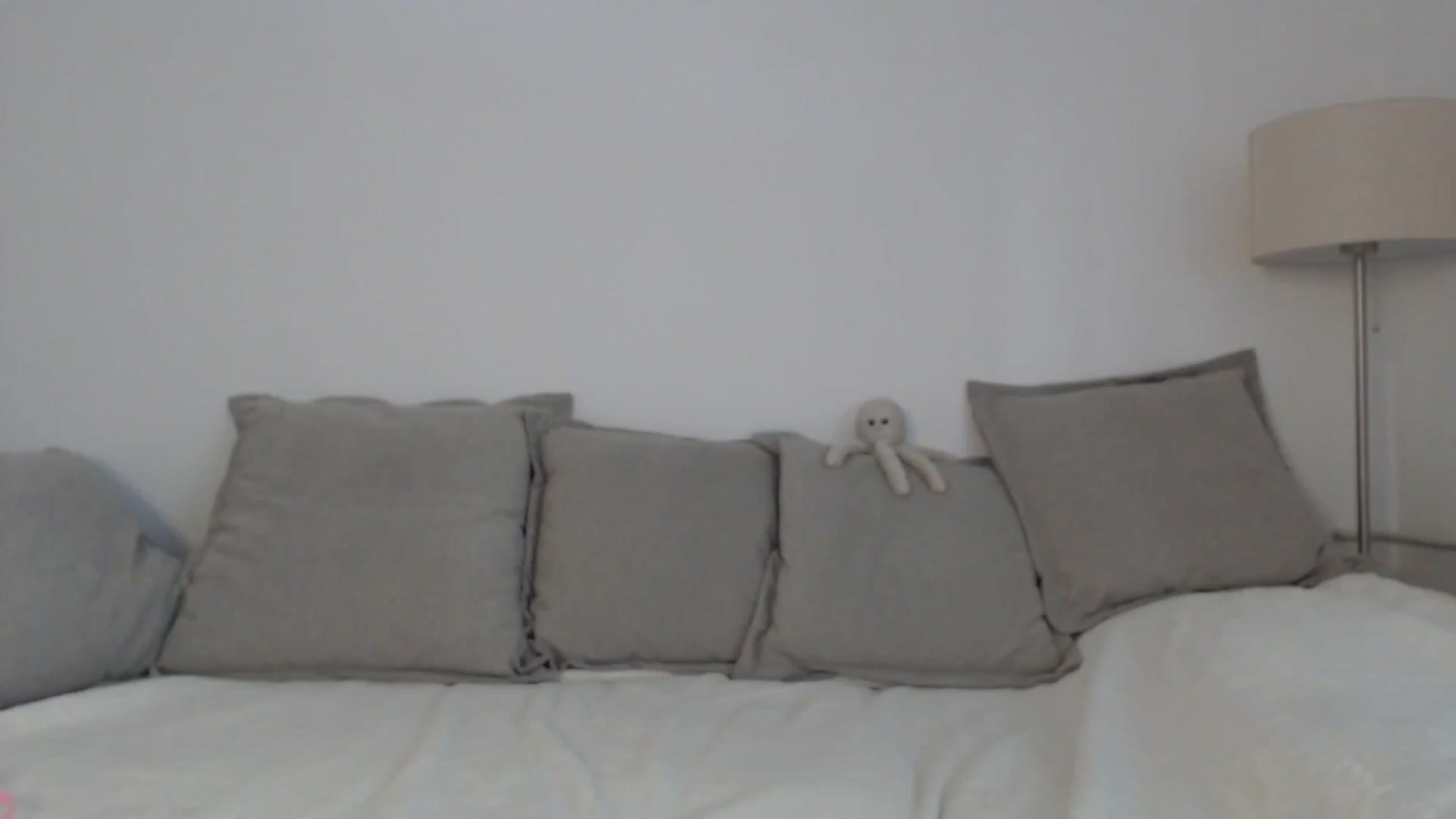 Gallery image thumbnail from Elenaxkiss's myfreecams stream on, 08/24/2025, 10:39 image 6 of 20
