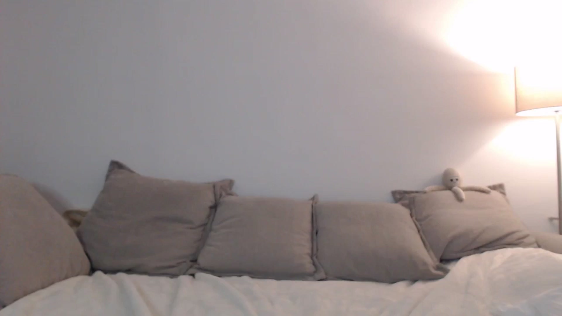 Gallery image thumbnail from Elenaxkiss's myfreecams stream on, 08/25/2025, 21:29 image 14 of 20
