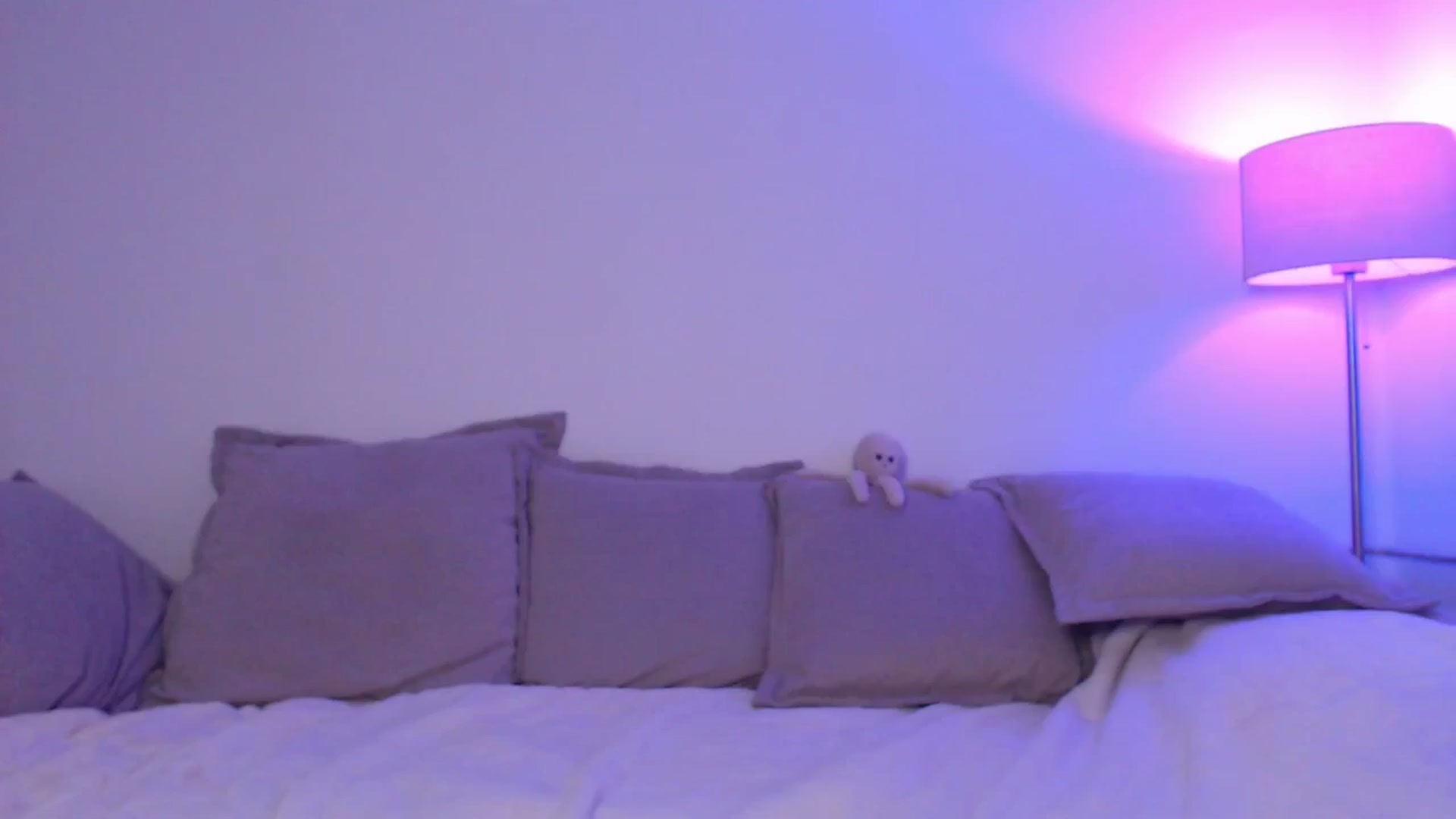 Gallery image thumbnail from Elenaxkiss's myfreecams stream on, 08/29/2025, 17:12 image 16 of 20