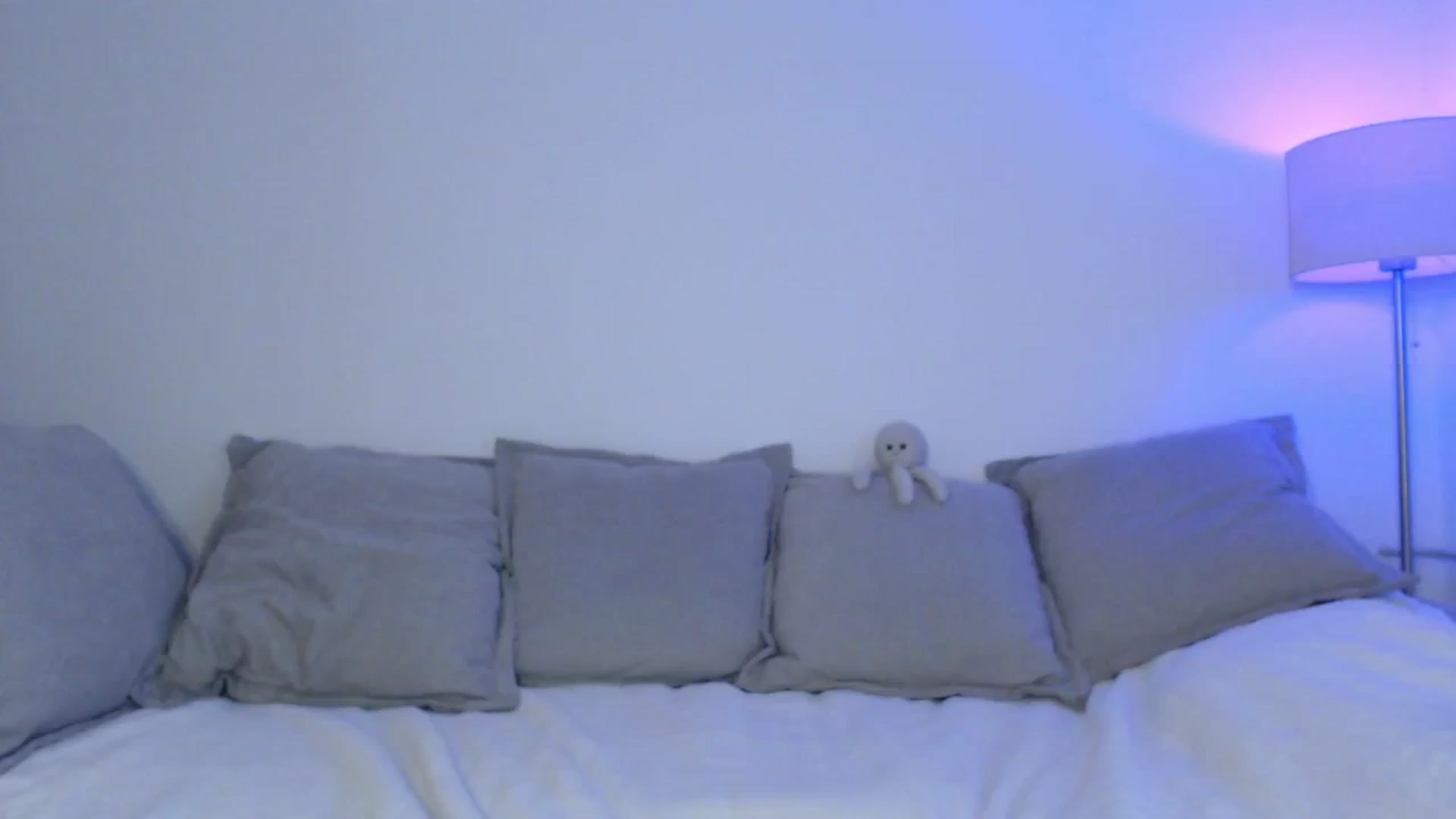 Gallery image thumbnail from Elenaxkiss's myfreecams stream on, 08/30/2025, 08:08 image 16 of 20