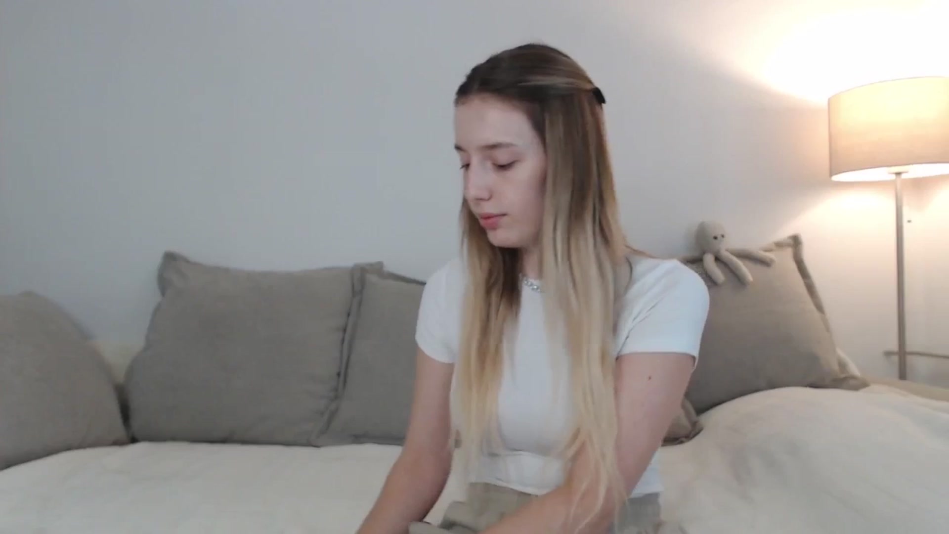 Gallery image thumbnail from Elenaxkiss's myfreecams stream on, 08/31/2025, 09:52 image 12 of 20